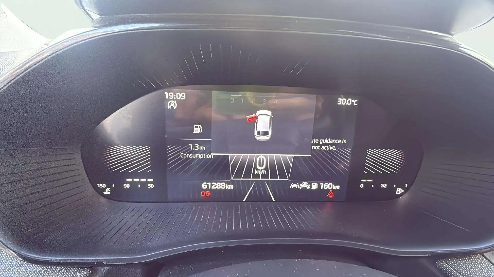 Škoda Fabia 1.0 TSI Selection - foto 10