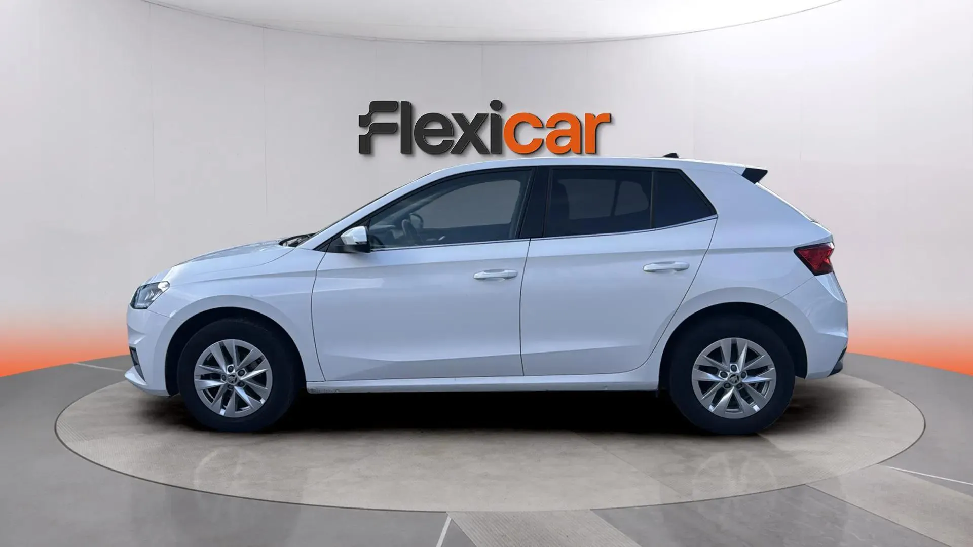 Škoda Fabia 1.0 TSI Selection - foto 7