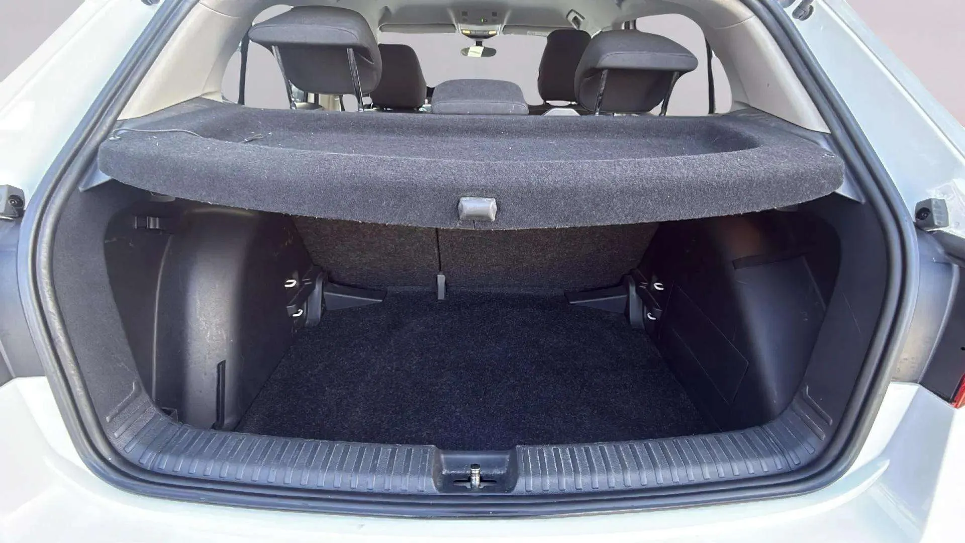 Škoda Fabia 1.0 TSI Selection - foto 20