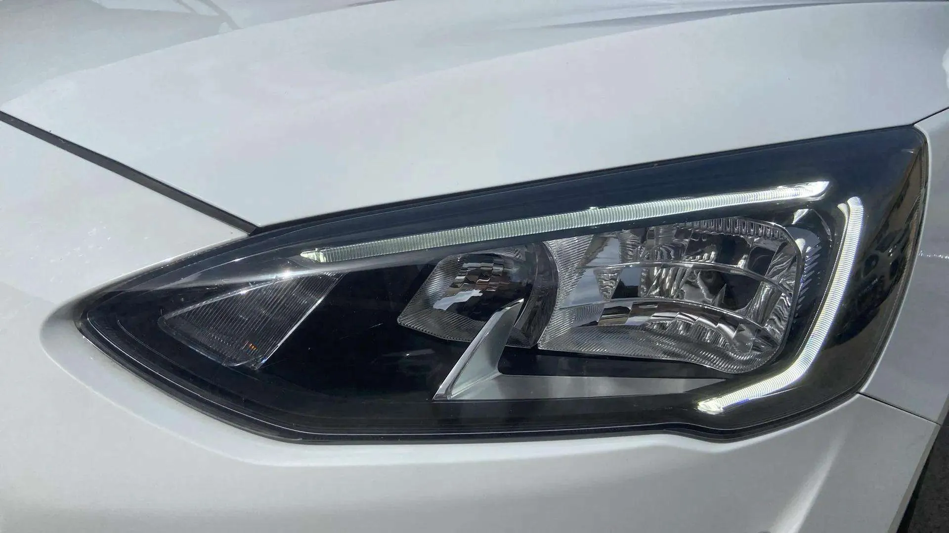 Ford Focus 1.5 EcoBlue Trend+ - foto 10