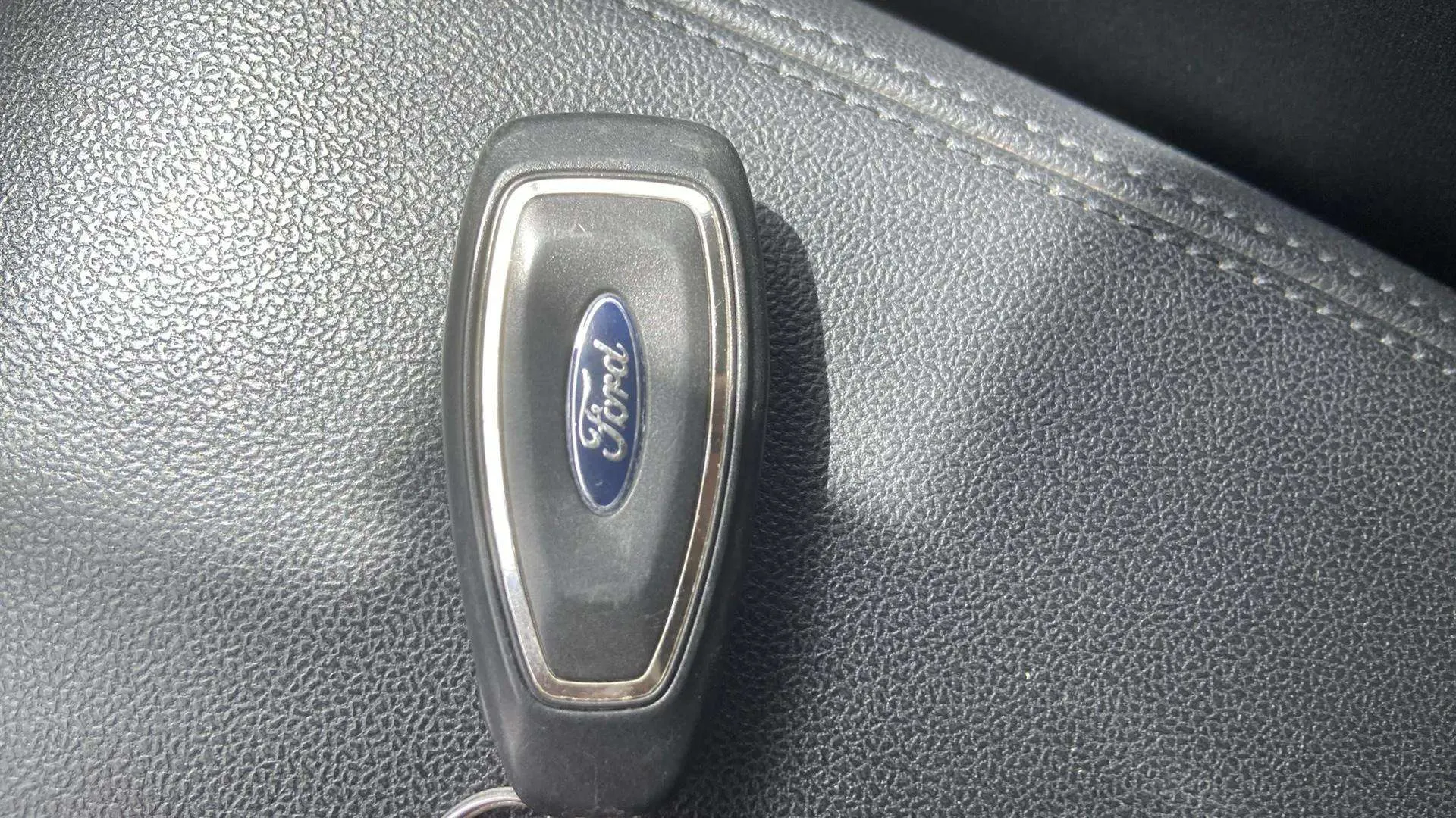 Ford Focus 1.5 EcoBlue Trend+ - foto 21