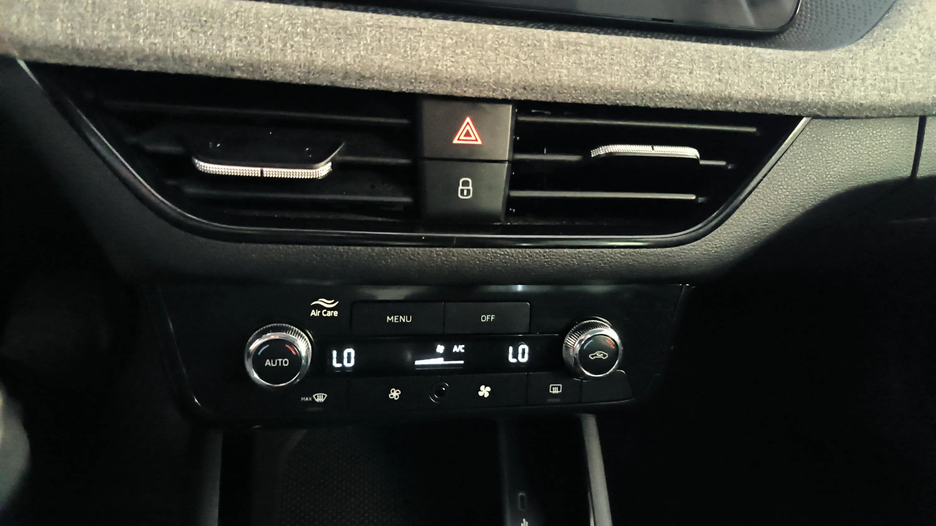 Škoda Scala 1.0 TSI Selection - foto 23