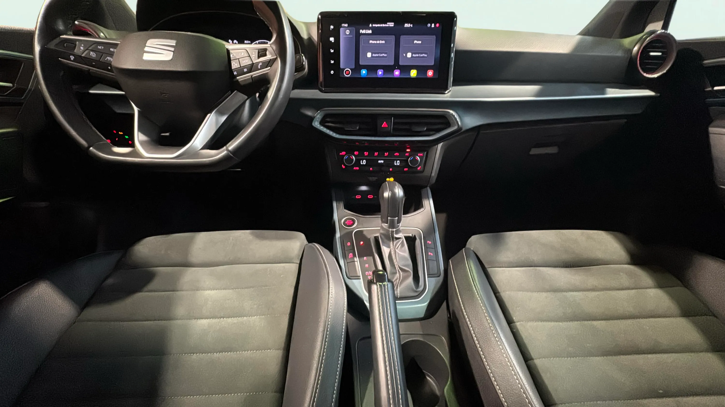 SEAT Arona 1.5 TSI DSG Special Edition - foto 14