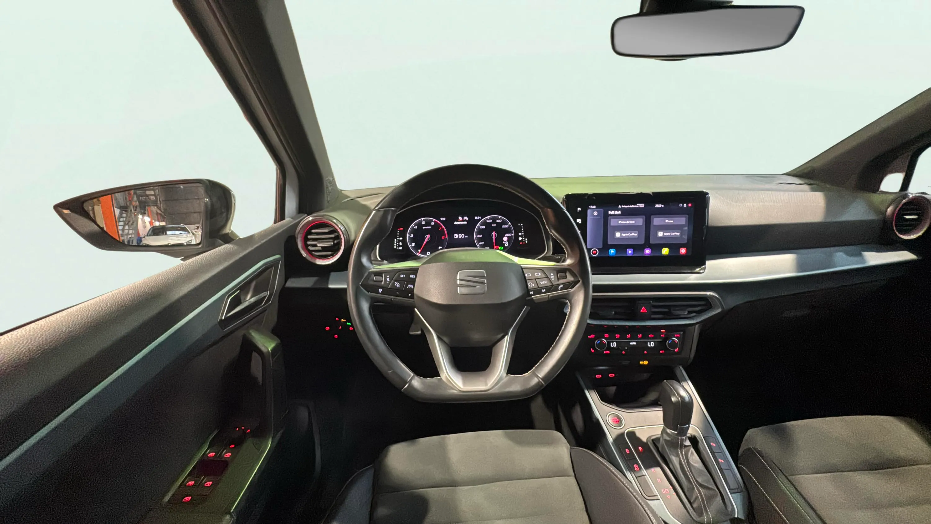 SEAT Arona 1.5 TSI DSG Special Edition - foto 13
