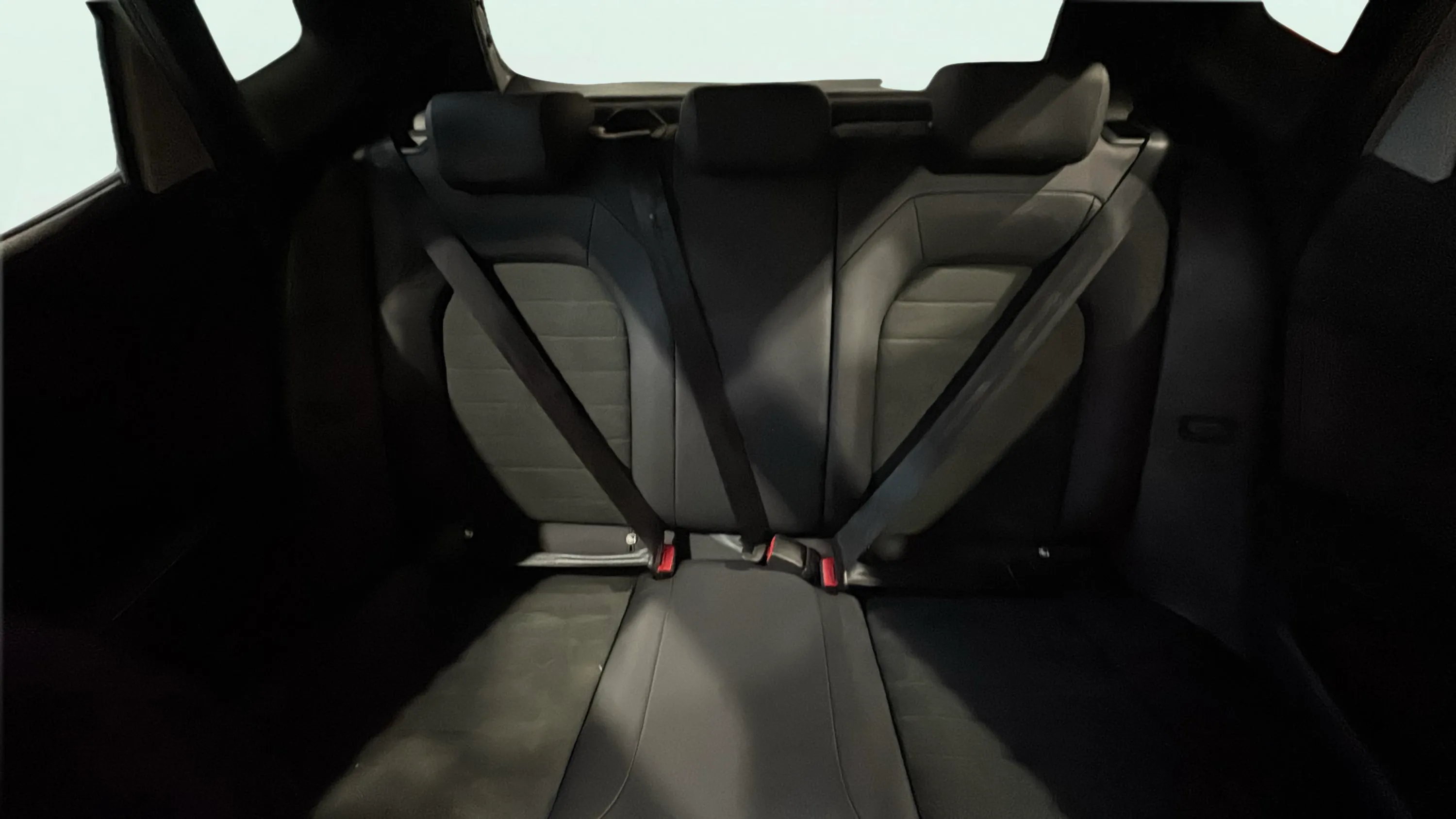 SEAT Arona 1.5 TSI DSG Special Edition - foto 22
