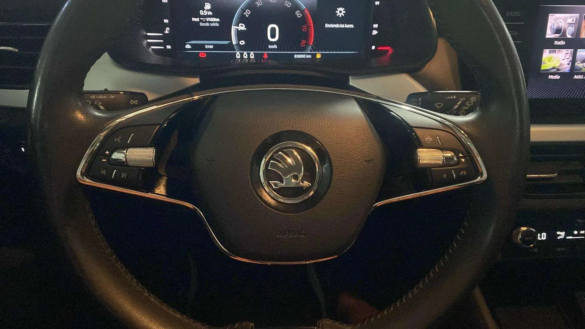 Škoda Kamiq 1.0 TSI Selection - foto 9