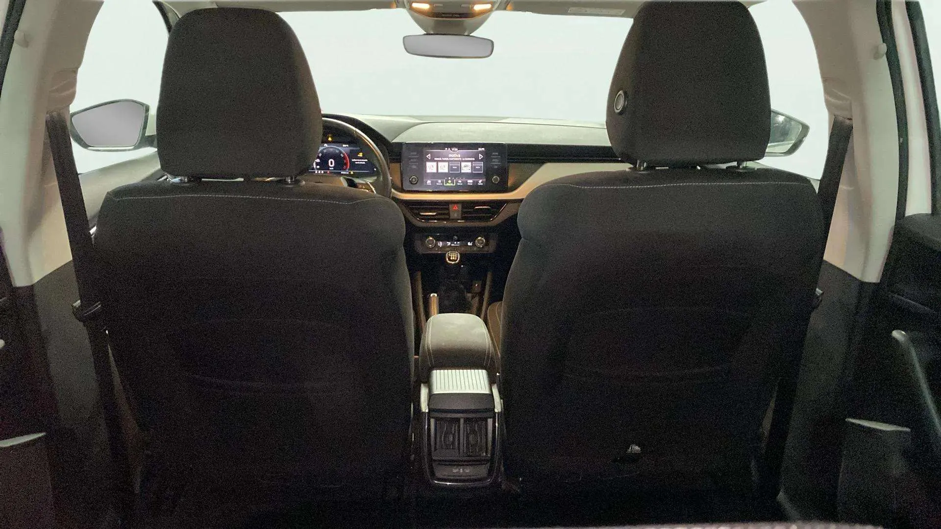 Škoda Kamiq 1.0 TSI Selection - foto 26