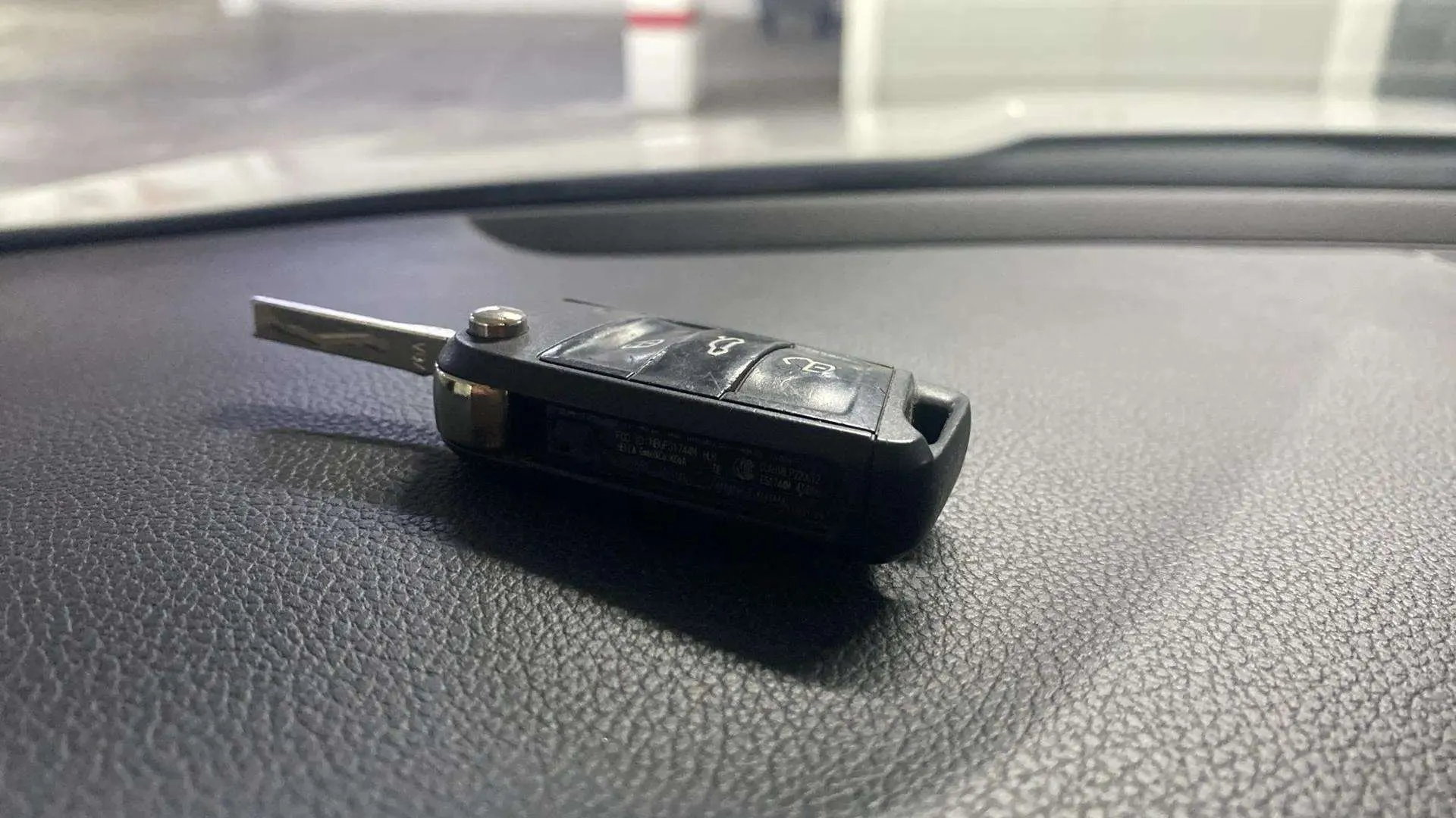 Škoda Kamiq 1.0 TSI Selection - foto 18