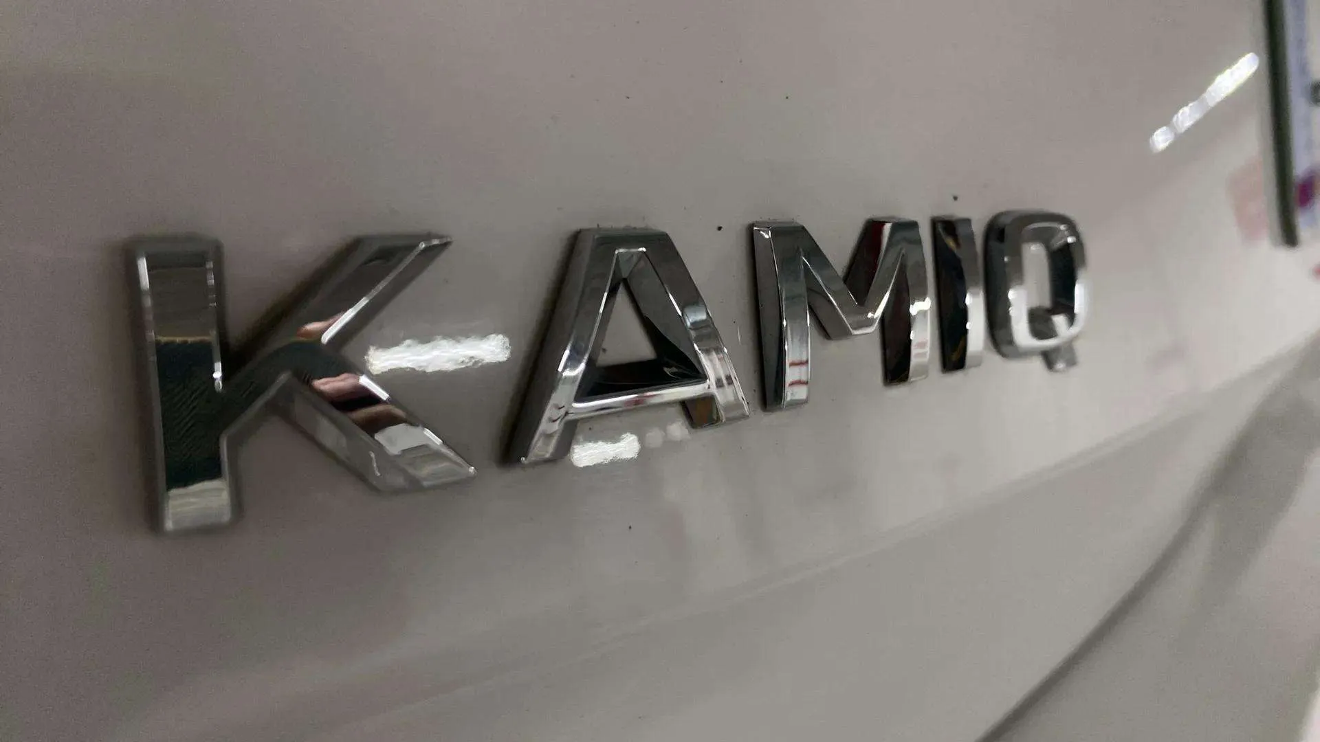 Škoda Kamiq 1.0 TSI Selection - foto 30