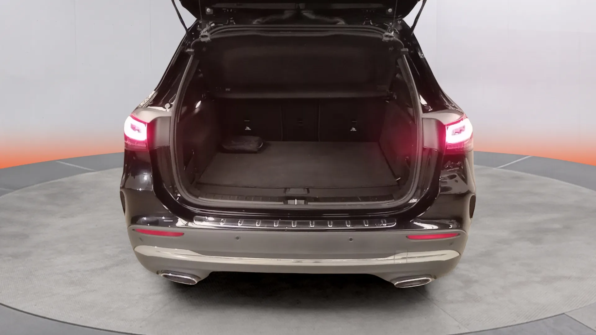 Mercedes-Benz GLA 200 D 4MATIC - foto 23