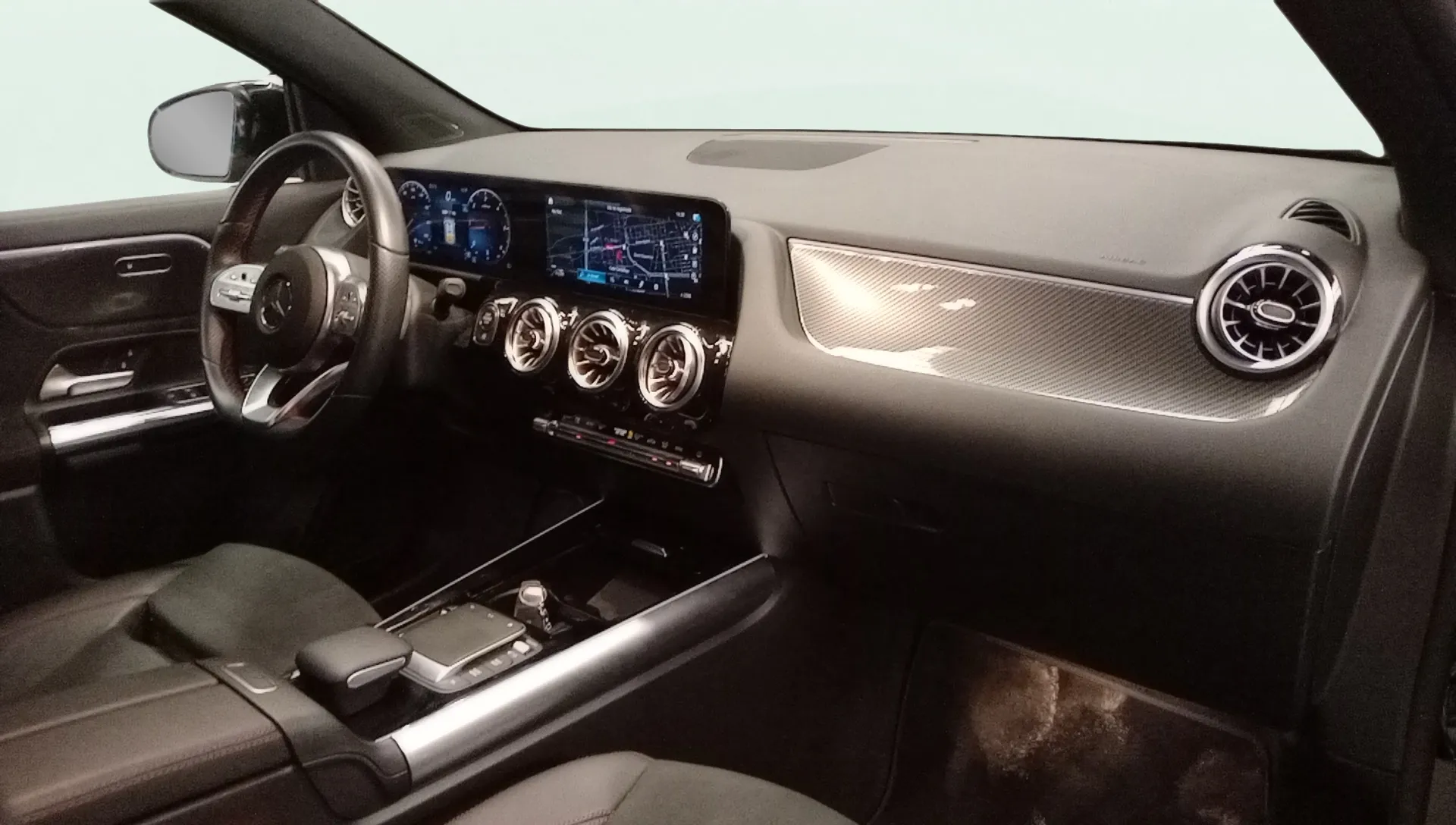 Mercedes-Benz GLA 200 D 4MATIC - foto 18