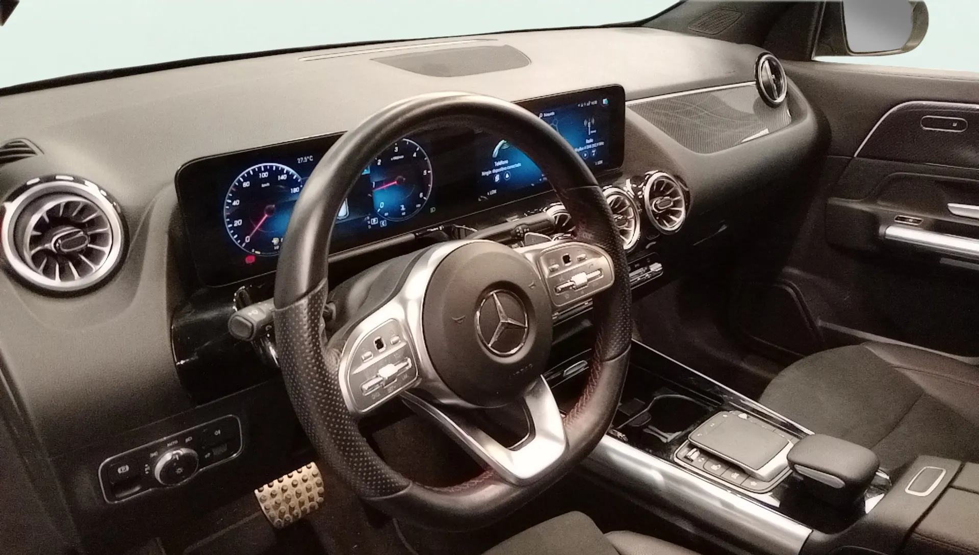 Mercedes-Benz GLA 200 D 4MATIC - foto 17