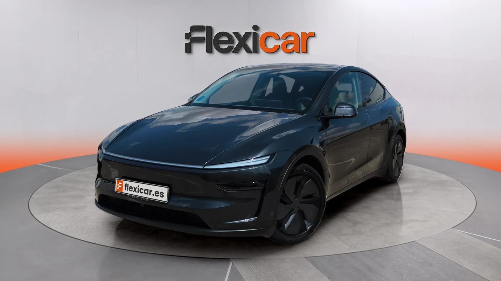 Tesla Model Y Gran autonomía con tracción trasera - foto 8