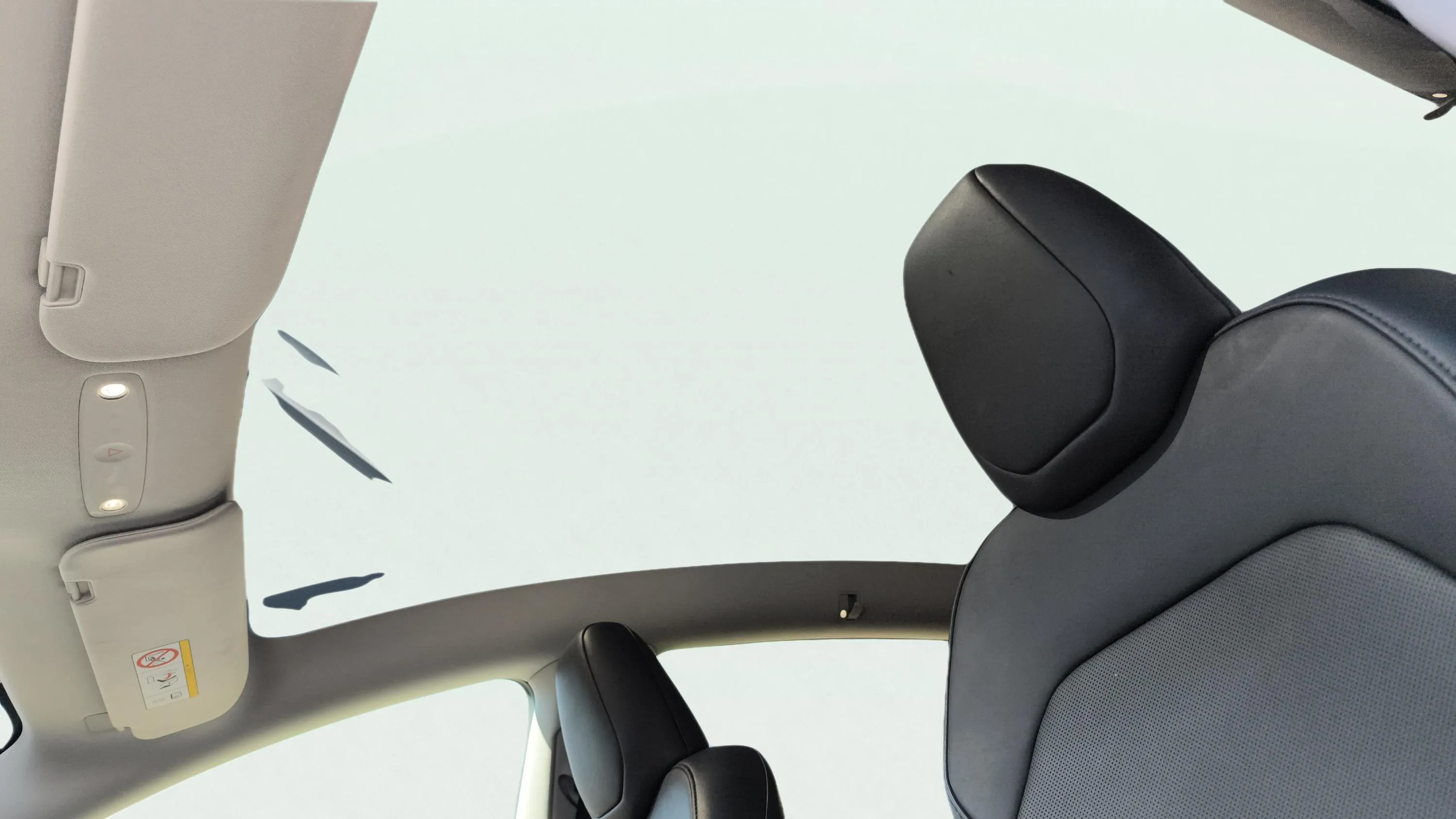 Tesla Model Y Gran autonomía con tracción trasera - foto 19