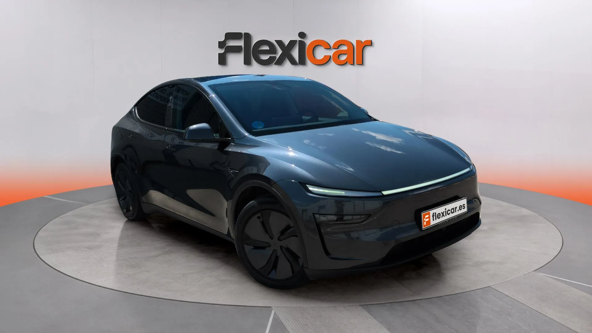 Tesla Model Y Gran autonomía con tracción trasera