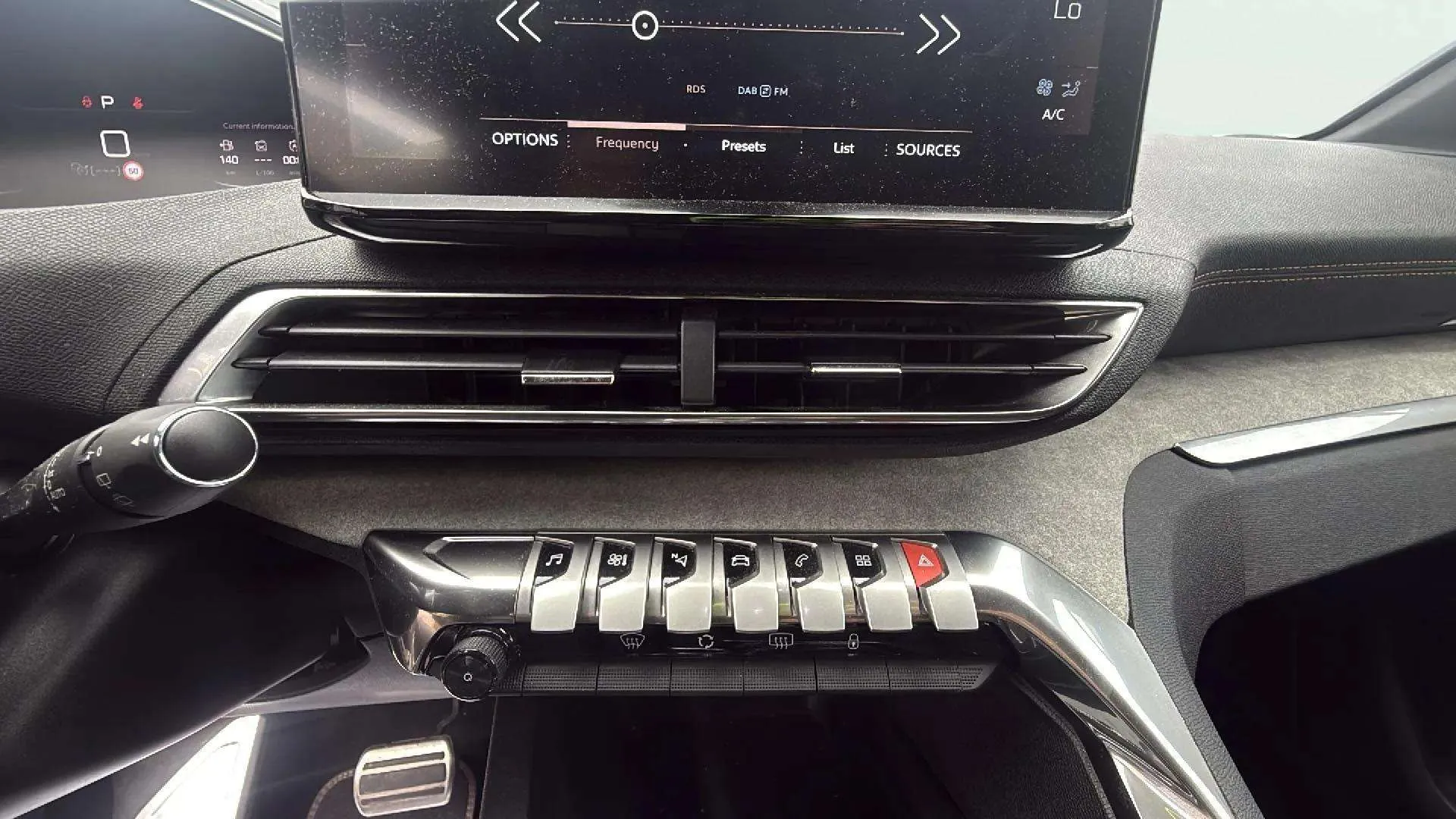 Peugeot 5008 1.5 BlueHDi GT EAT8 - foto 17