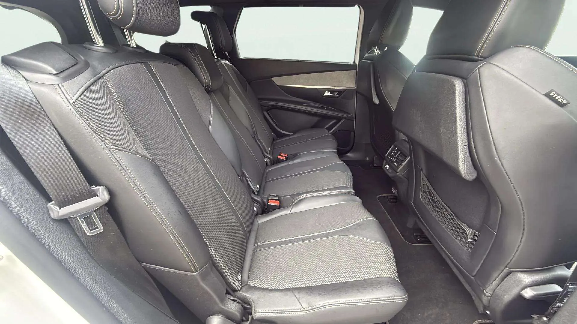 Peugeot 5008 1.5 BlueHDi GT EAT8 - foto 24