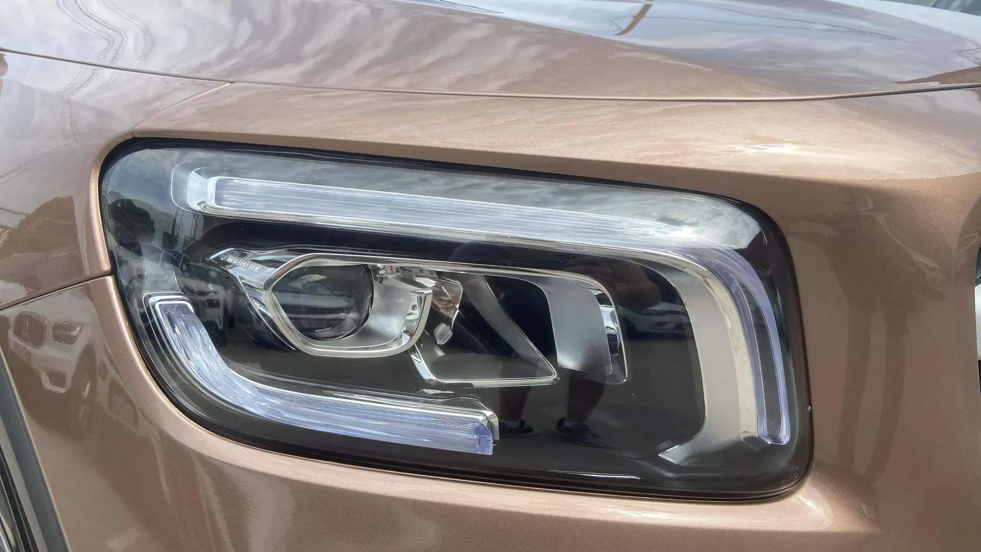 Mercedes-Benz GLB 200d 8G-DCT - foto 9