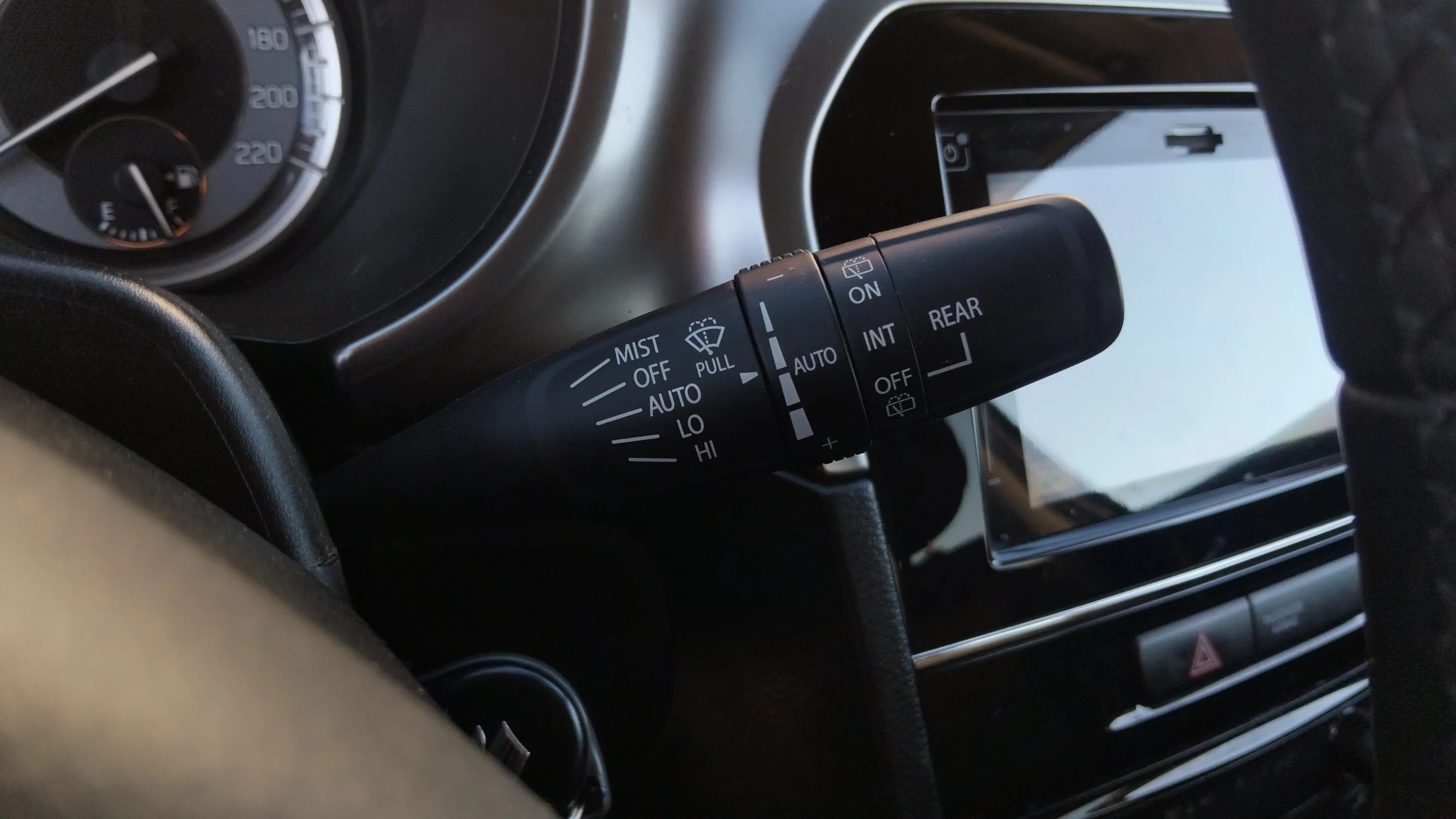 Suzuki Vitara 1.4 T GLE Mild Hybrid - foto 19