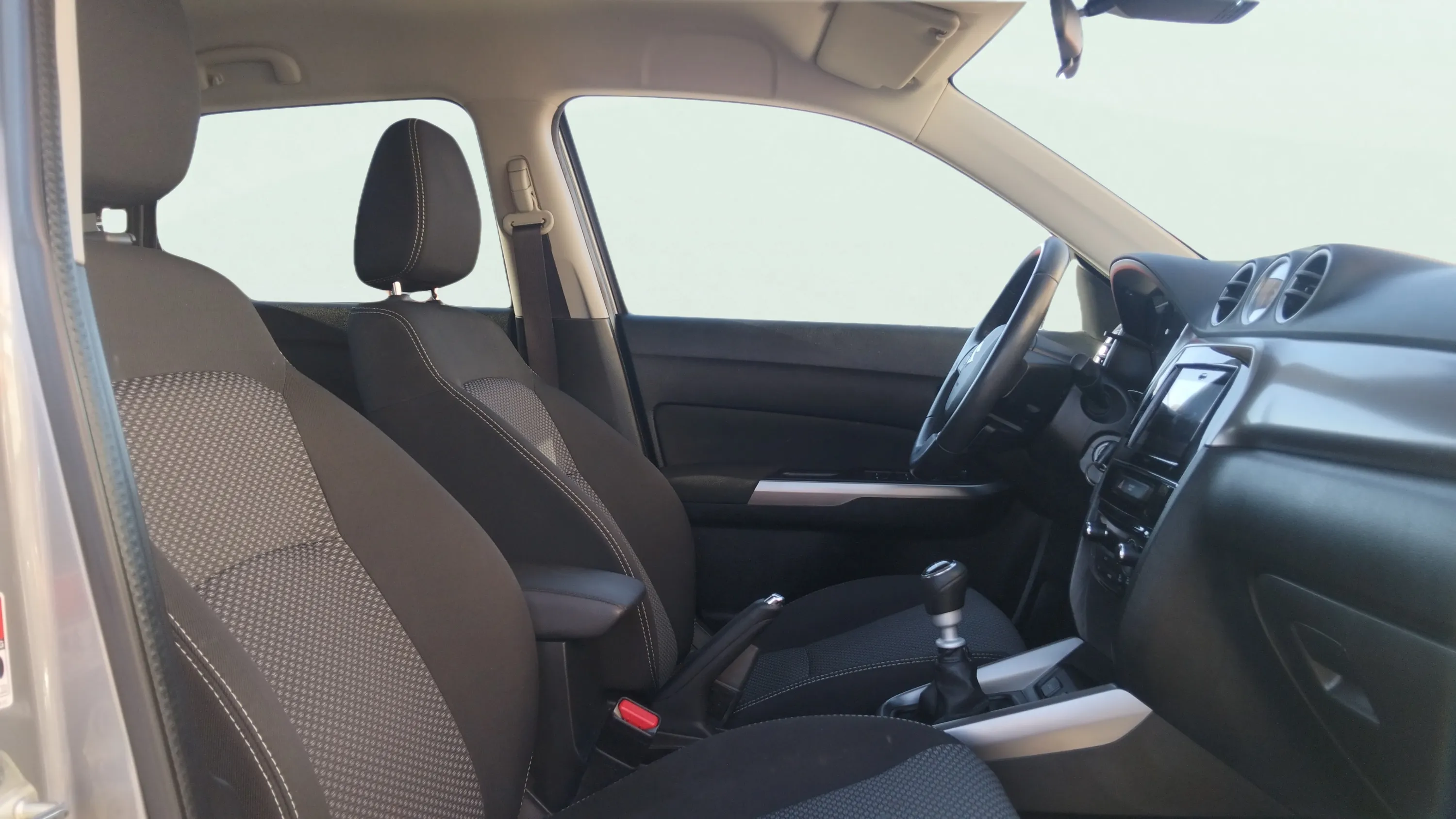 Suzuki Vitara 1.4 T GLE Mild Hybrid - foto 10