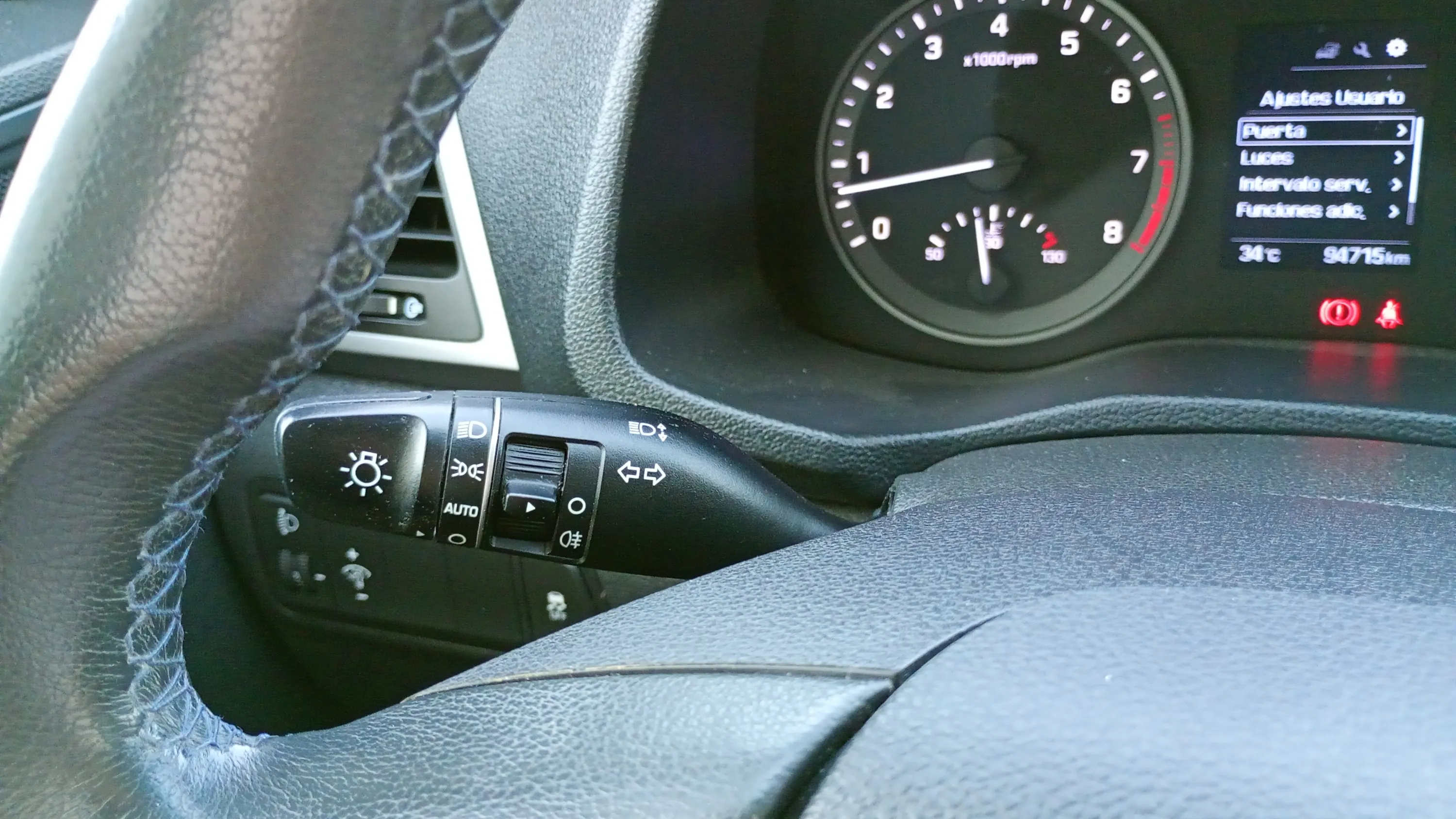 Hyundai Tucson 1.6 GDI SLE 4x2 - foto 22