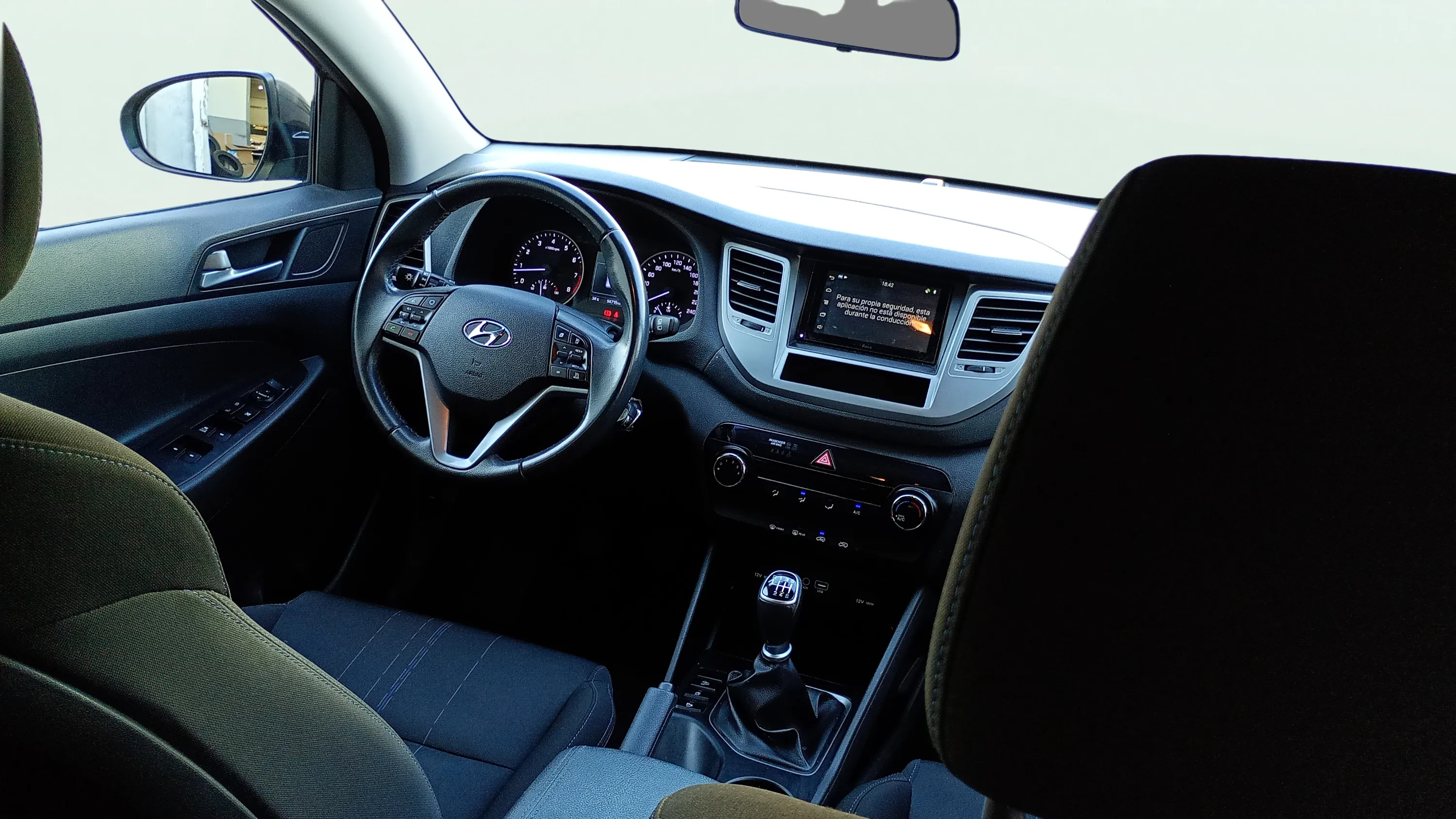 Hyundai Tucson 1.6 GDI SLE 4x2 - foto 15