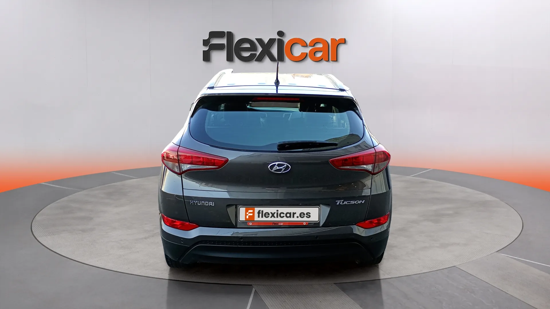 Hyundai Tucson 1.6 GDI SLE 4x2 - foto 4