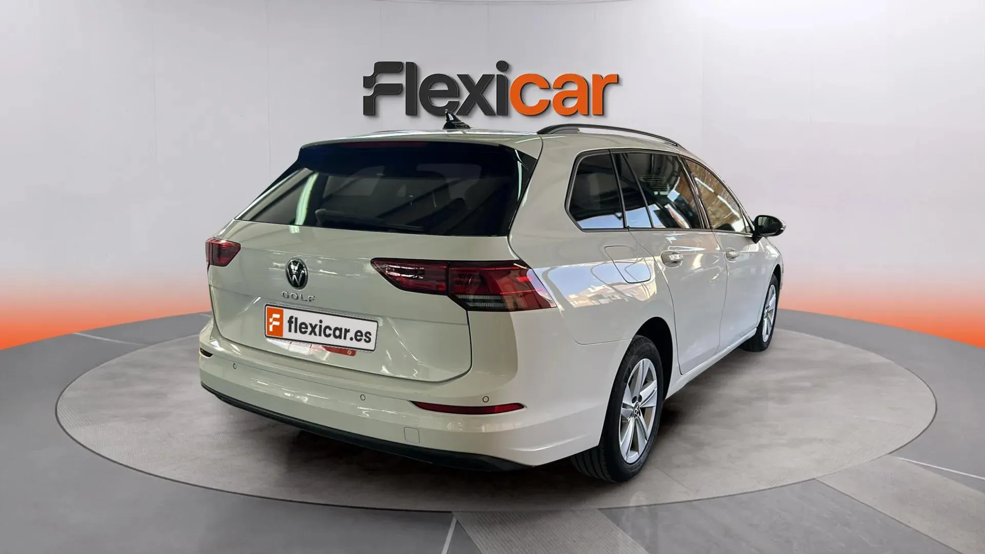 Volkswagen Golf 2.0 TDI DSG Variant - foto 7