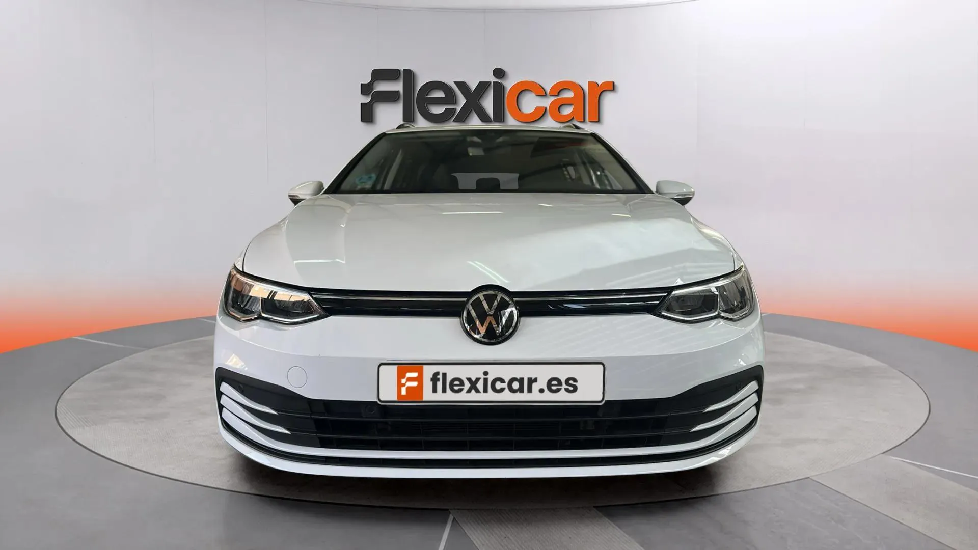 Volkswagen Golf 2.0 TDI DSG Variant - foto 2