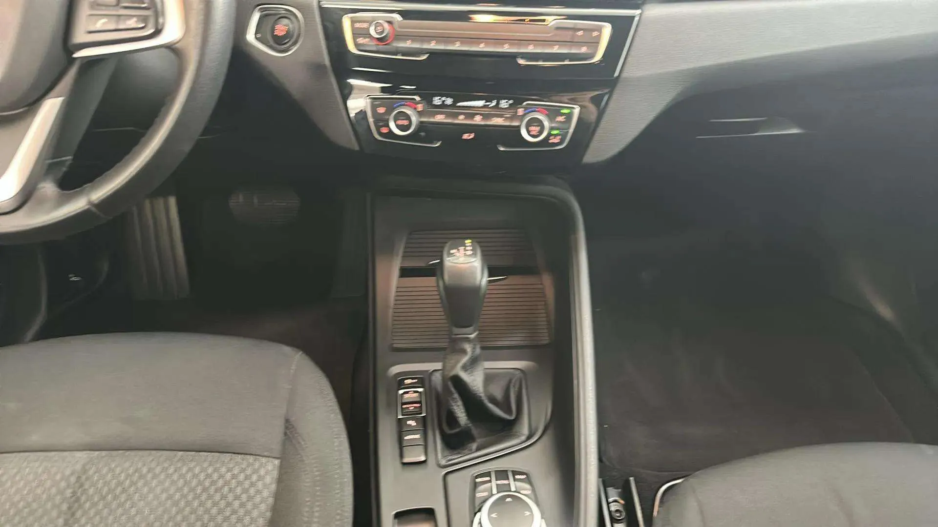 BMW X1 xDrive25e - foto 18