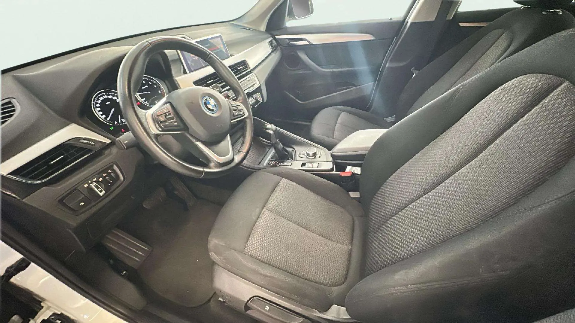BMW X1 xDrive25e - foto 22