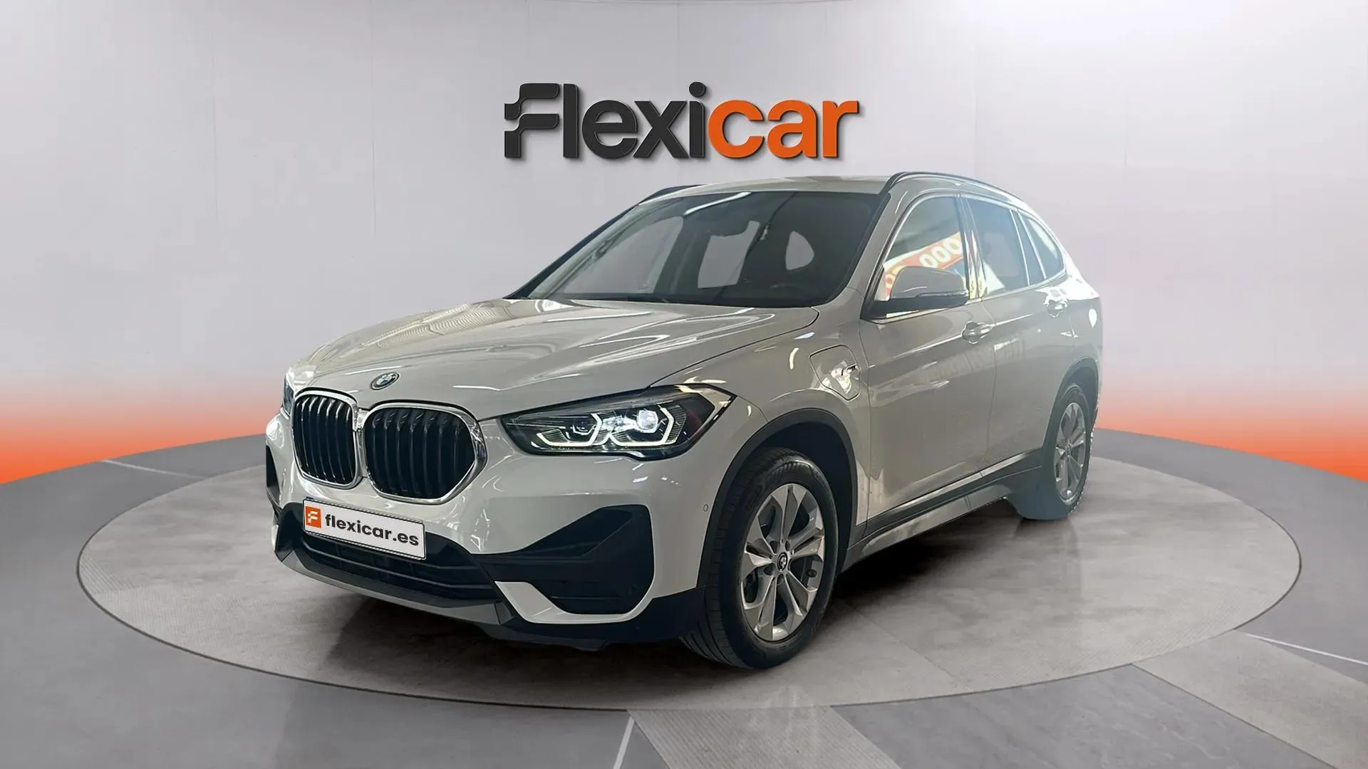 BMW X1 xDrive25e - foto 4