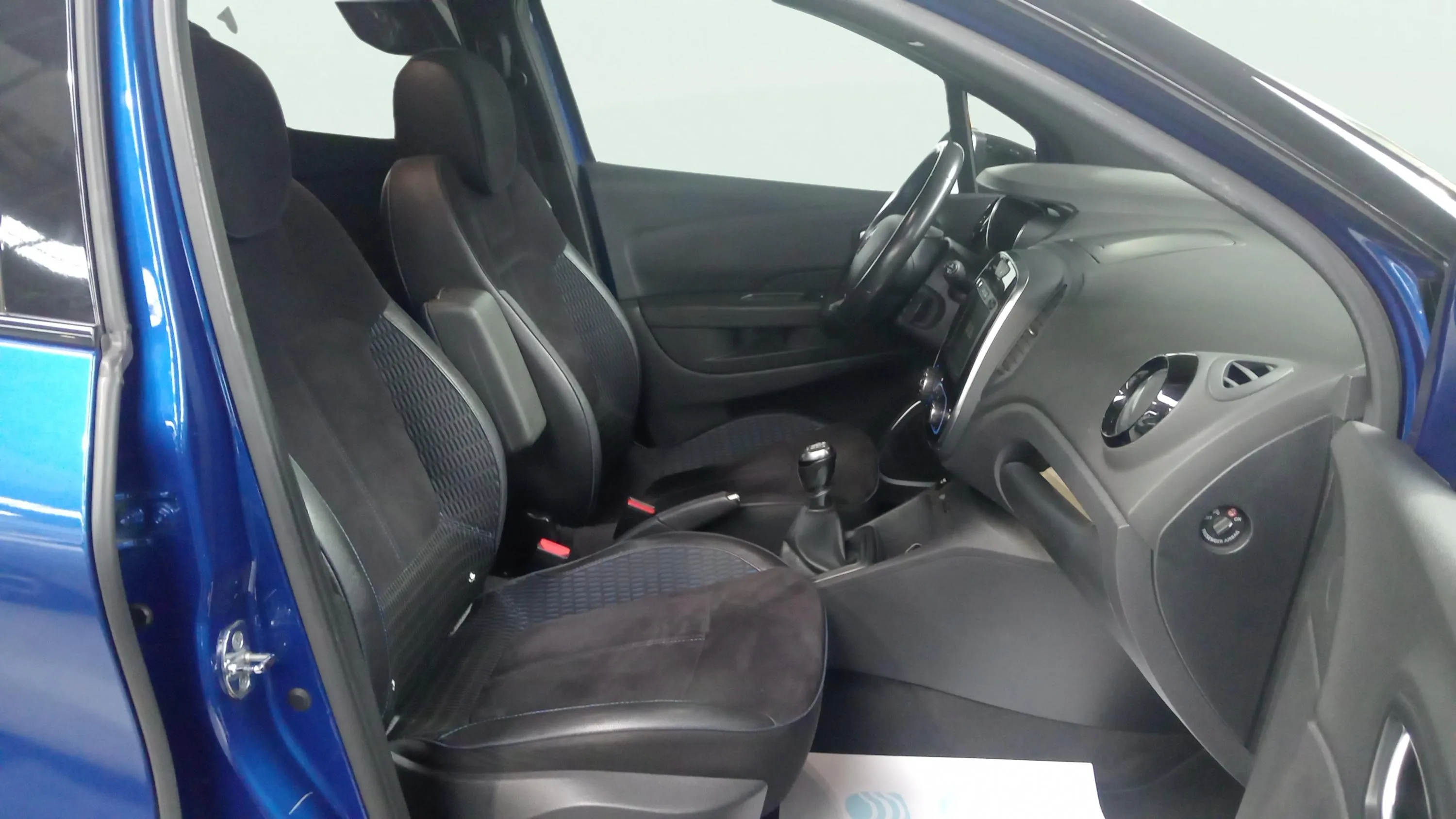 Renault Captur Edition TCe GPF -18 - foto 9