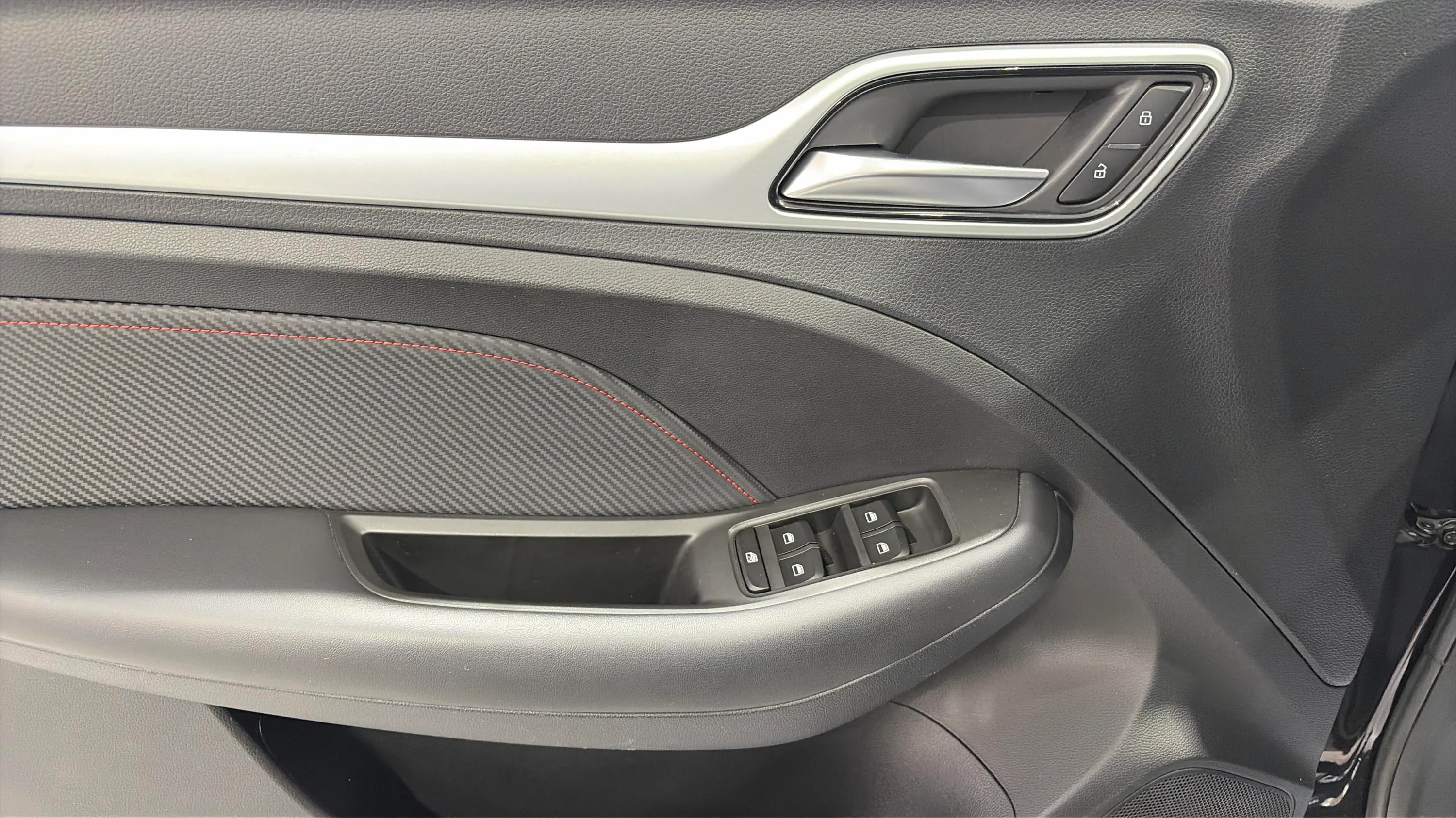 MG ZS 1.5 Comfort - foto 18