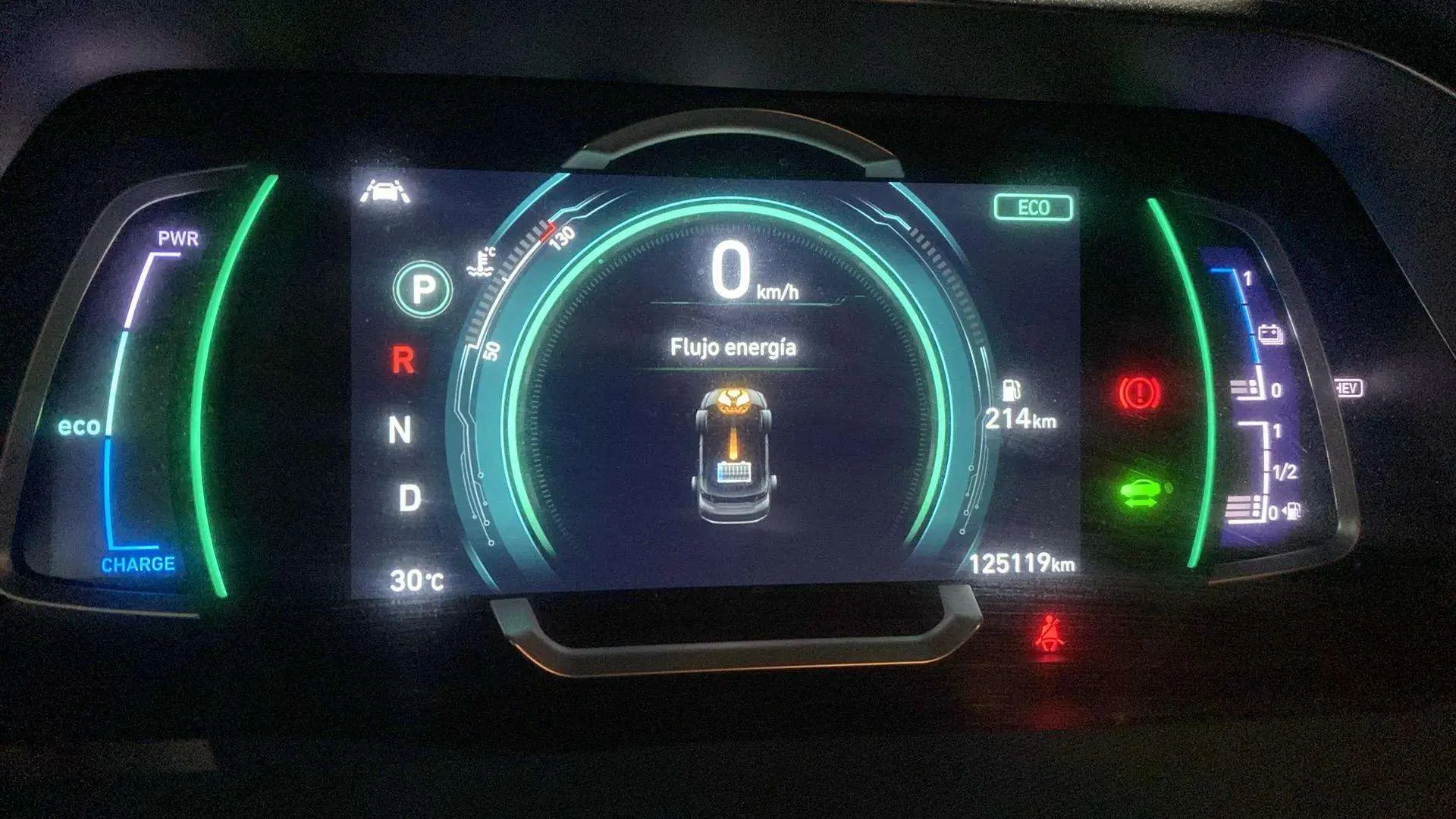 Hyundai Ioniq 1.6 GDI PHEV Klass DT - foto 13