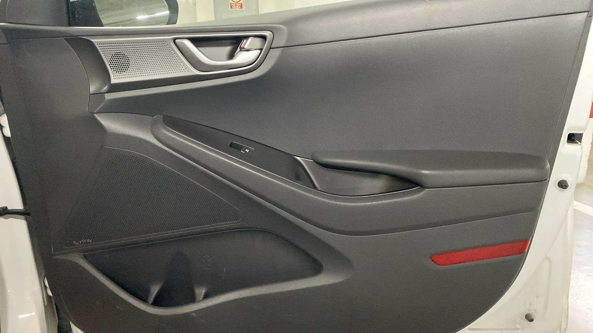 Hyundai Ioniq 1.6 GDI PHEV Klass DT - foto 26