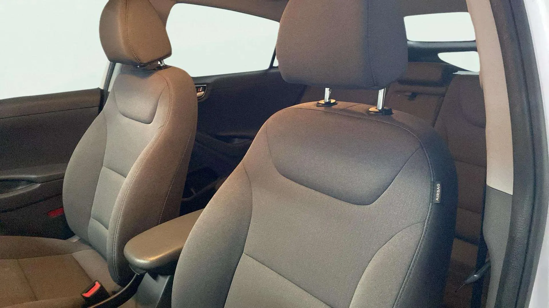 Hyundai Ioniq 1.6 GDI PHEV Klass DT - foto 21