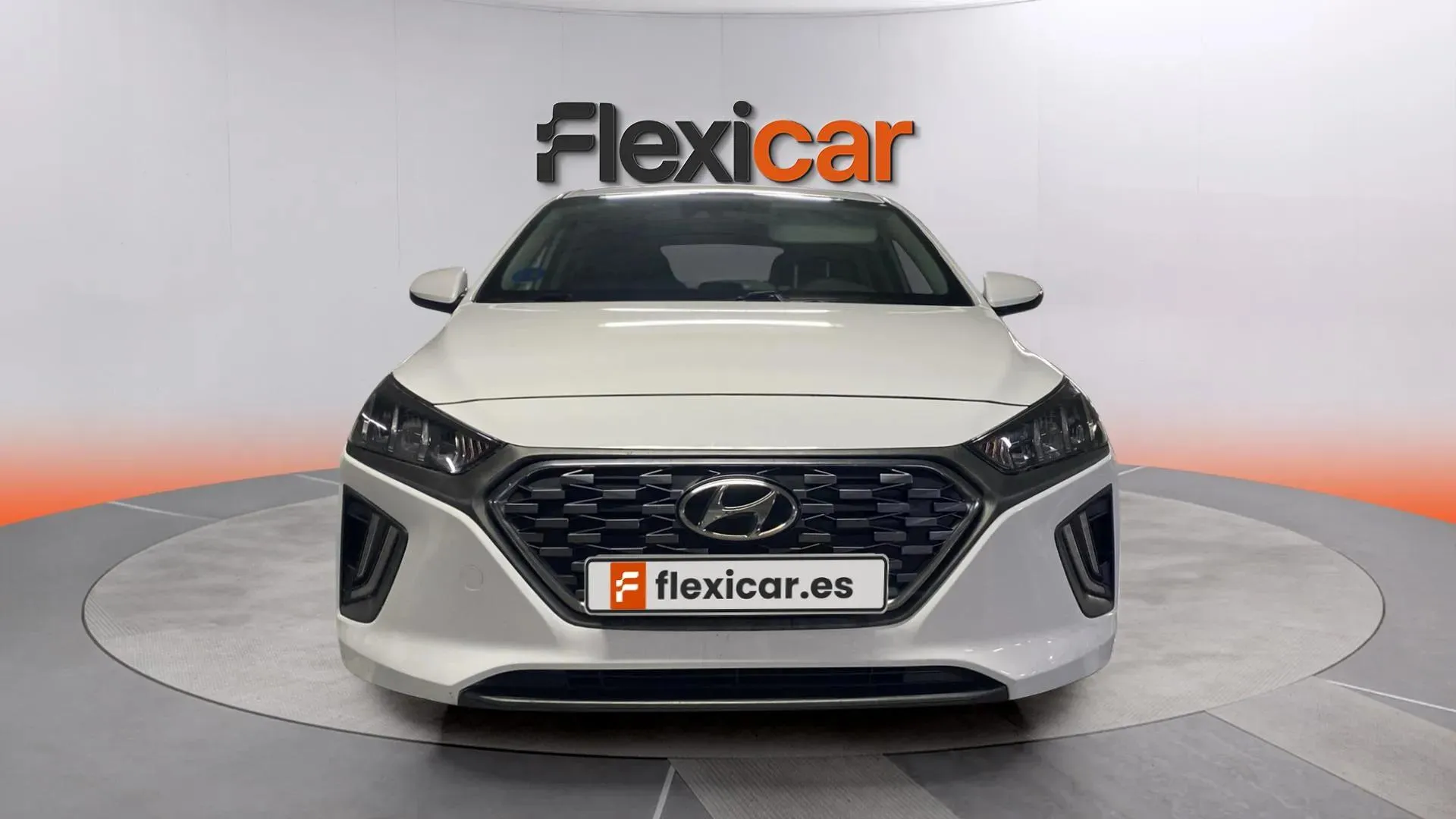 Hyundai Ioniq 1.6 GDI PHEV Klass DT - foto 2