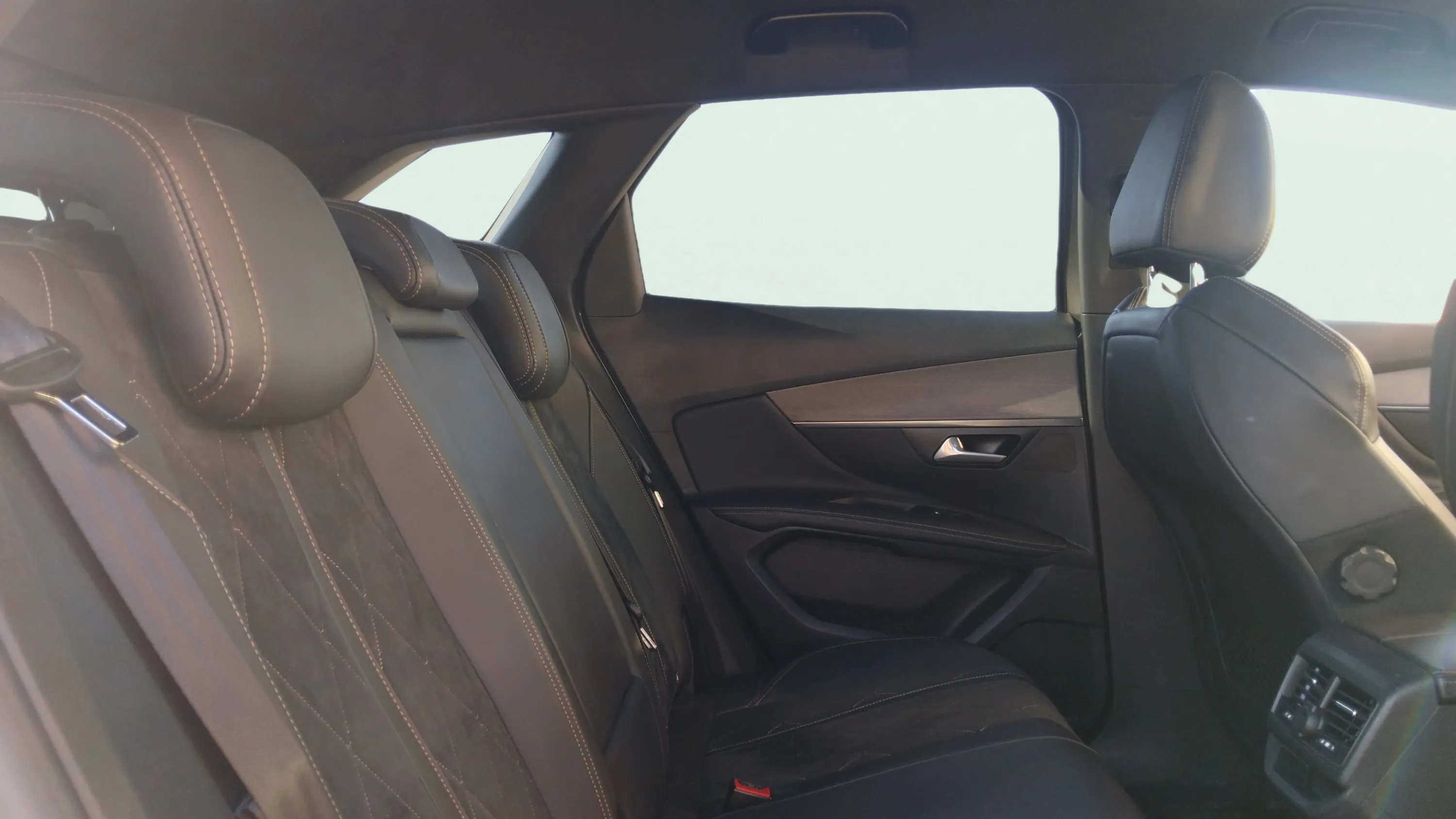 Peugeot 3008 GT Line BlueHDi EAT8 - foto 13