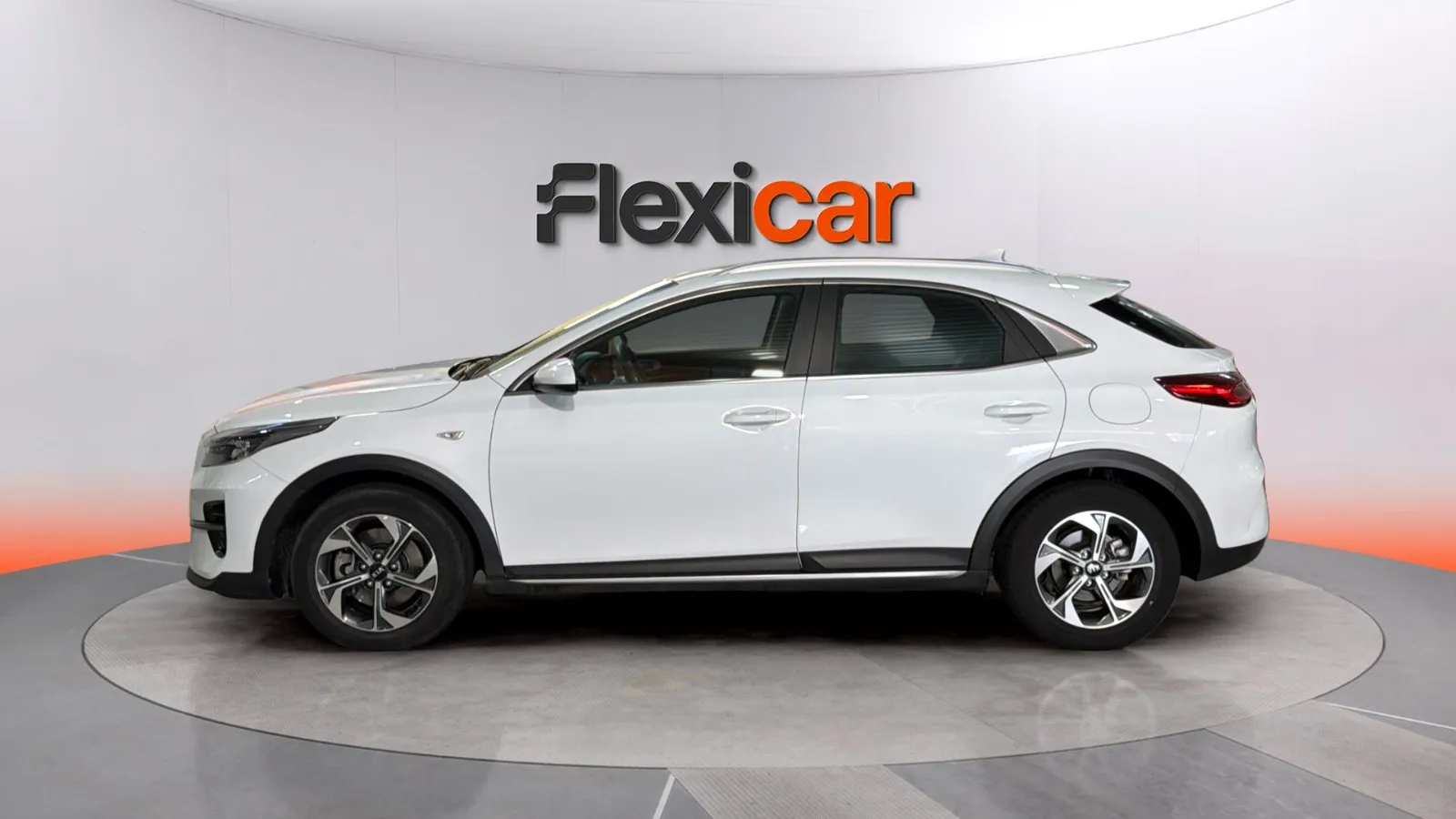 Kia XCeed 1.0 T-GDi Concept - foto 5