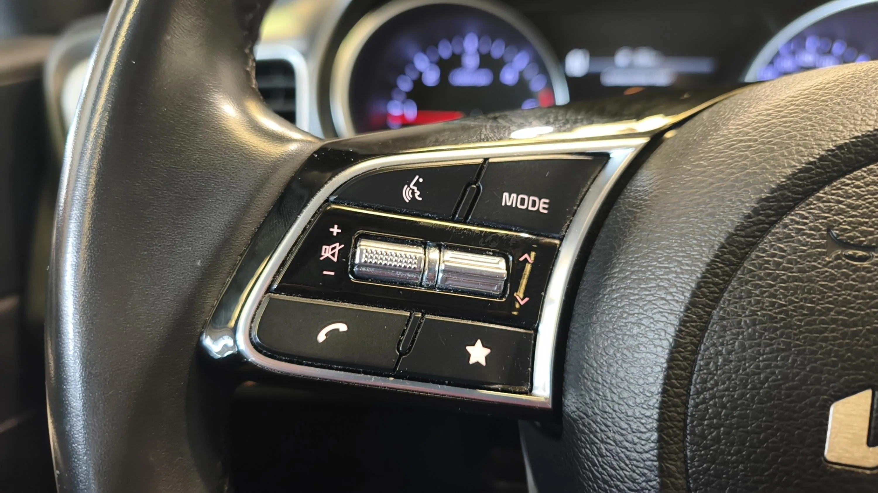 Kia Ceed 1.6 MHEV iMT Drive - foto 19