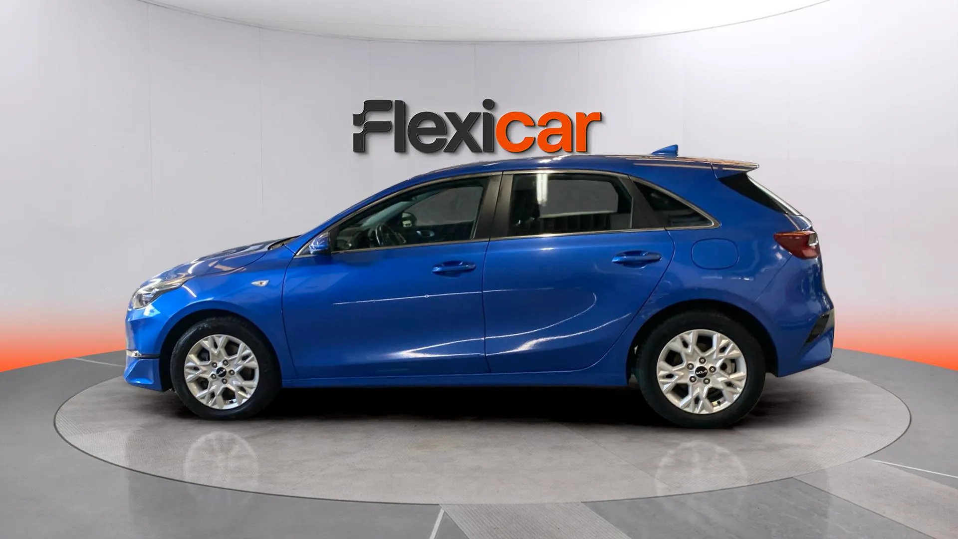 Kia Ceed 1.6 MHEV iMT Drive - foto 5