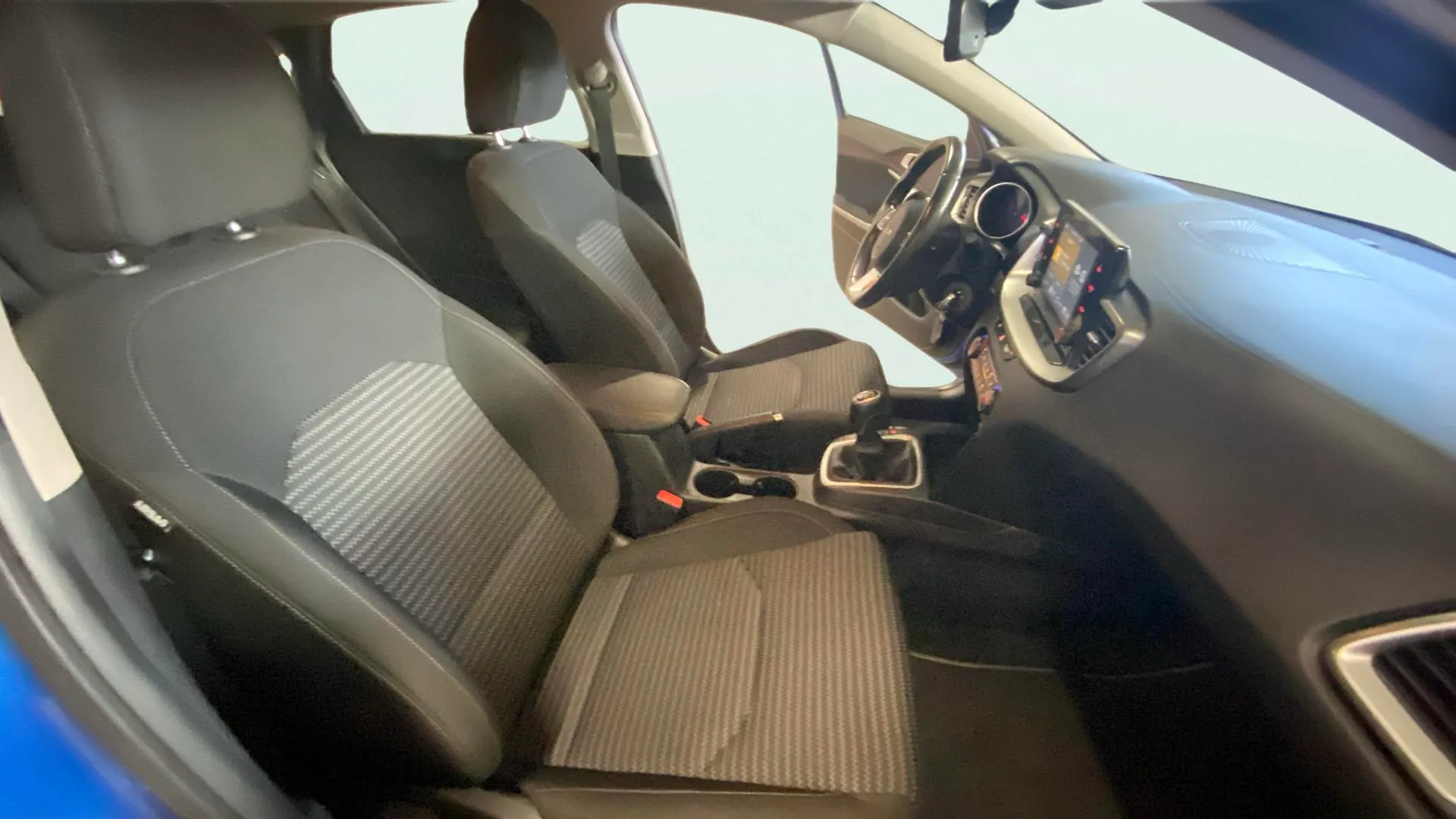 Kia Ceed 1.6 MHEV iMT Drive - foto 11