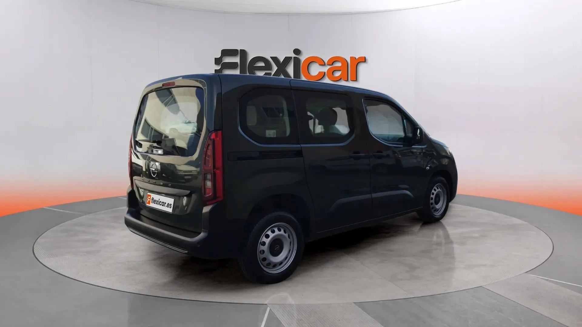 Opel Combo GS 1.5 Td MT6 €6.4 - foto 7