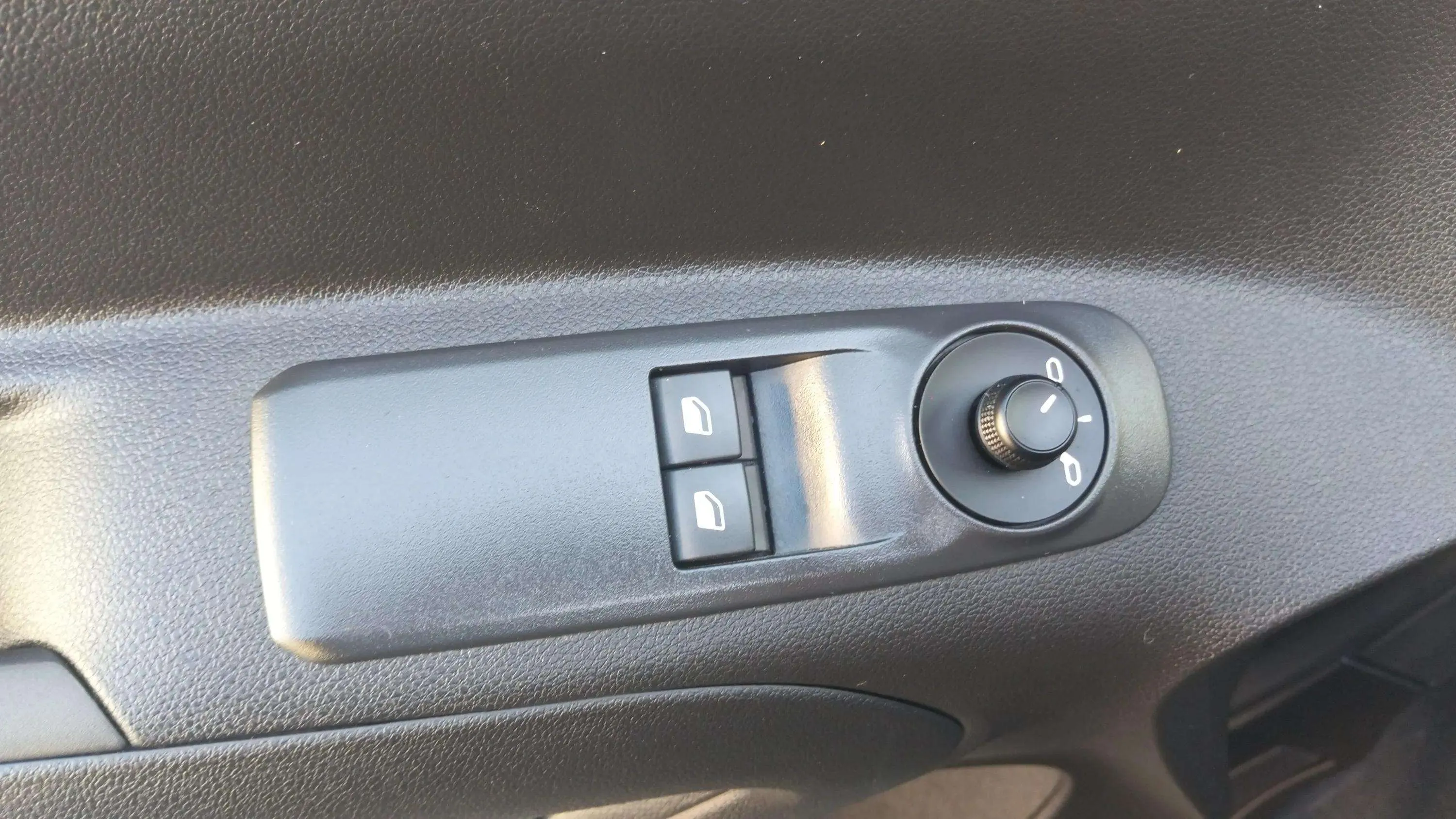 Opel Combo GS 1.5 Td MT6 €6.4 - foto 16