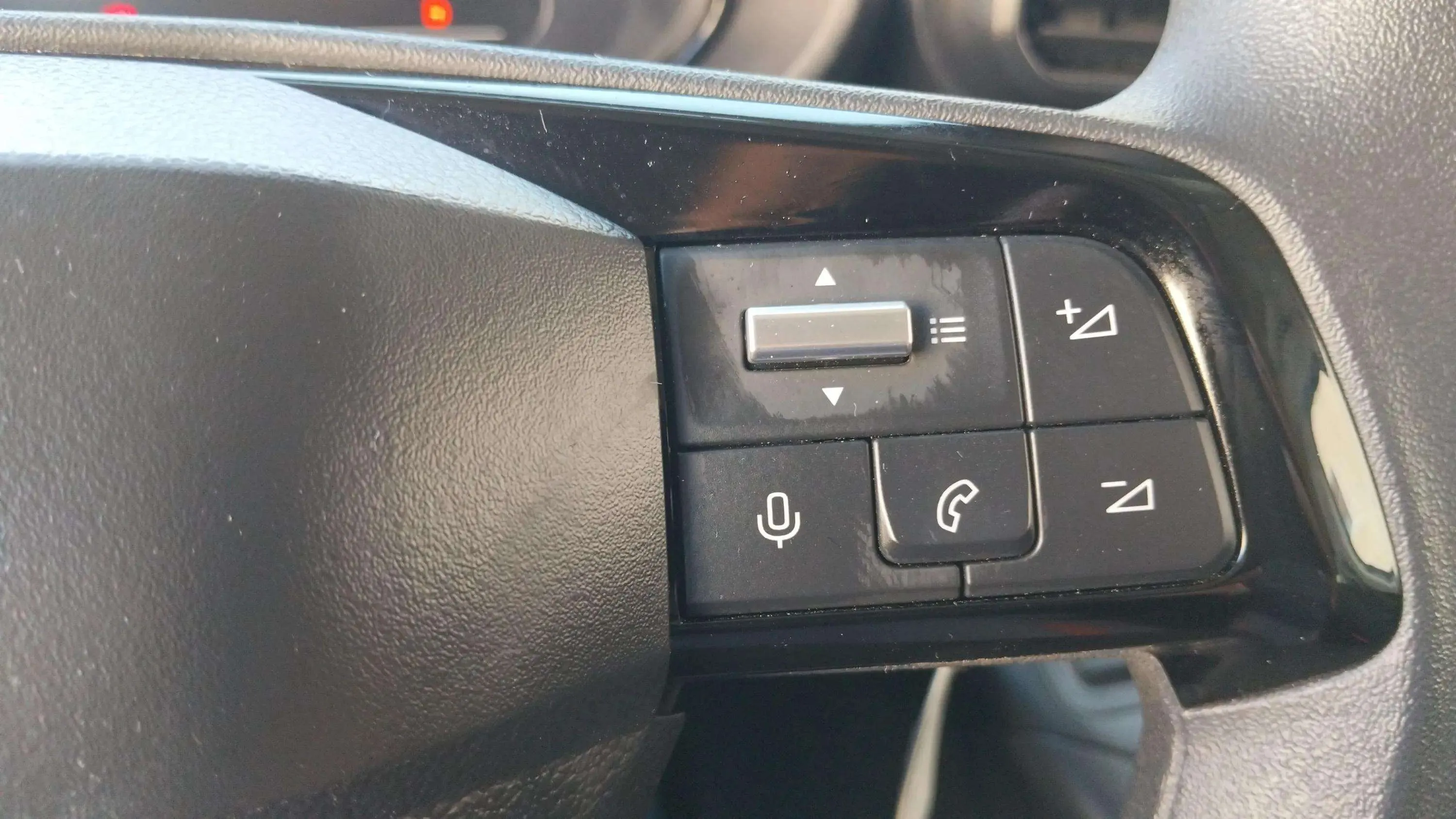 Opel Combo GS 1.5 Td MT6 €6.4 - foto 12