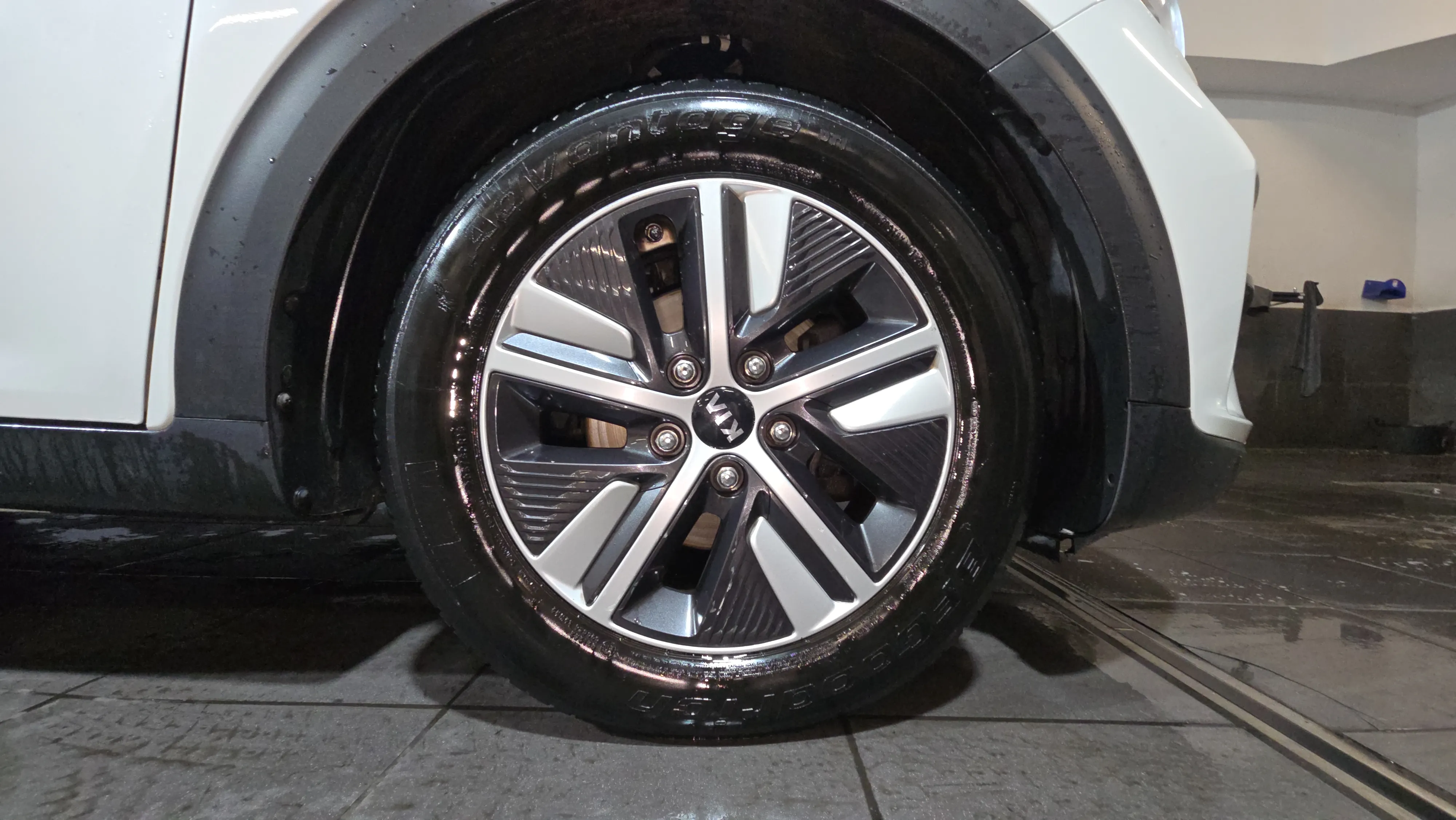 Kia Niro 1.6 GDi PHEV Emotion - foto 25