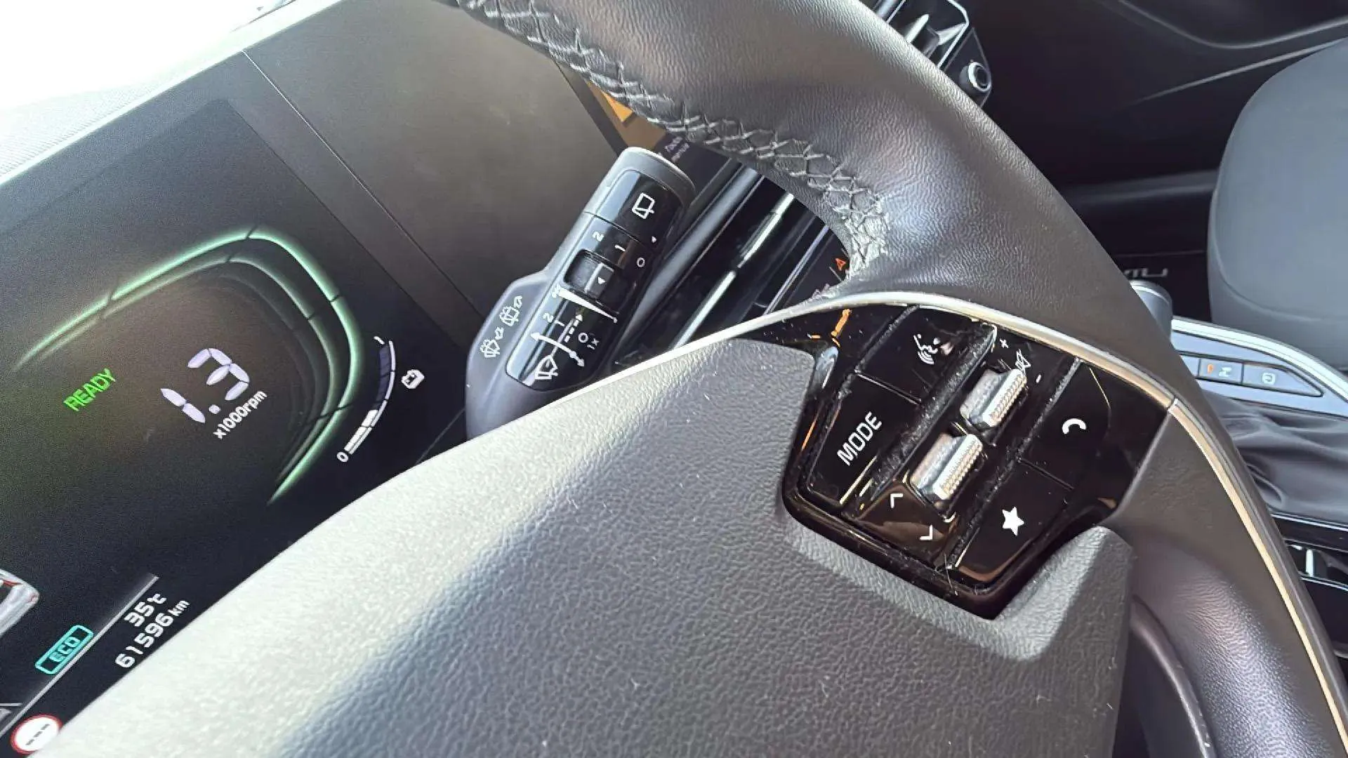 Kia Niro 1.6 GDi HEV Concept - foto 22