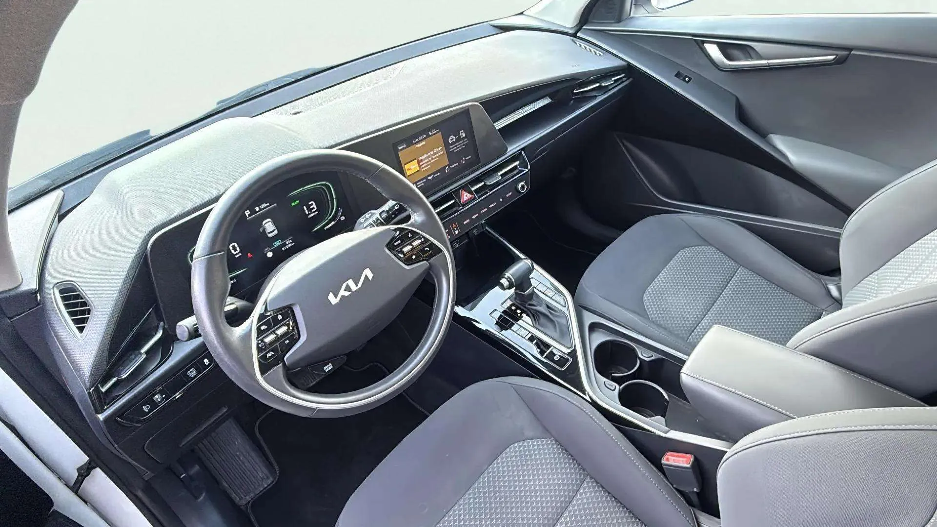Kia Niro 1.6 GDi HEV Concept - foto 11