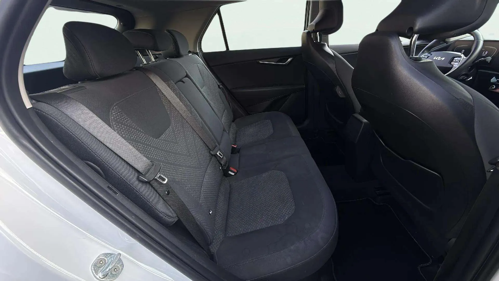Kia Niro 1.6 GDi HEV Concept - foto 25